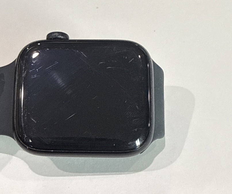 Apple Watch SE 3rd Gen 44MM Midnight Aluminum Black Sport Band – Battery 100%!