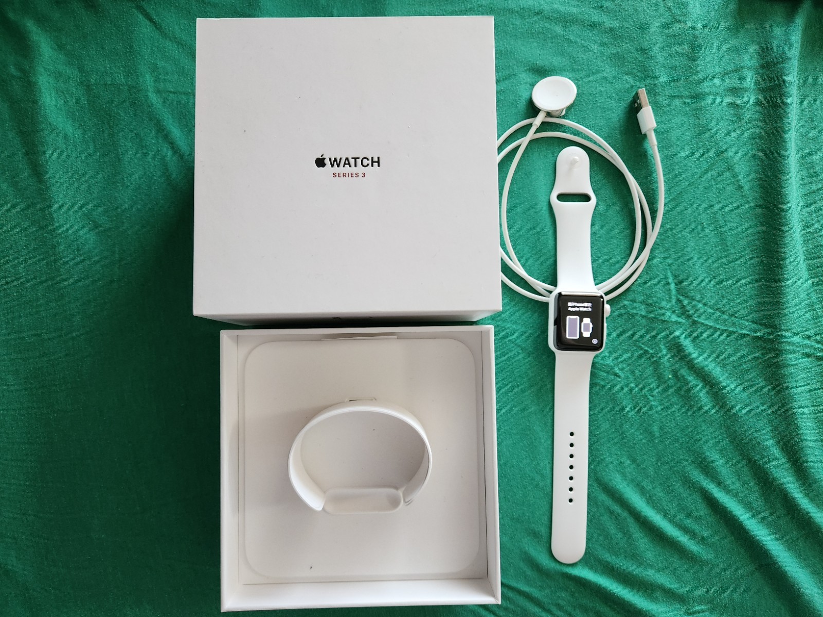 Rare Apple Watch Series 3 Edition White Ceramic (NOT ORIGINAL BOX)