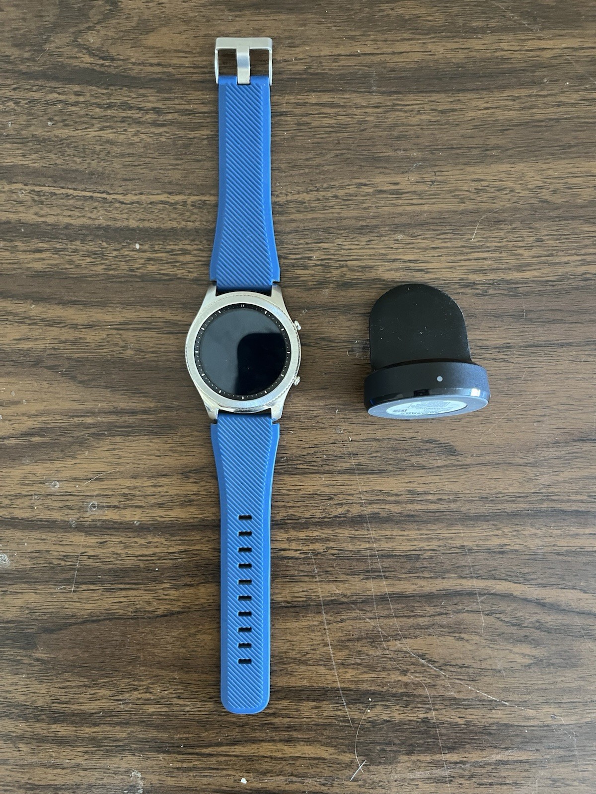 Samsung Gear S3 Classic Smartwatch – Untested, Stand, Sold As-Is