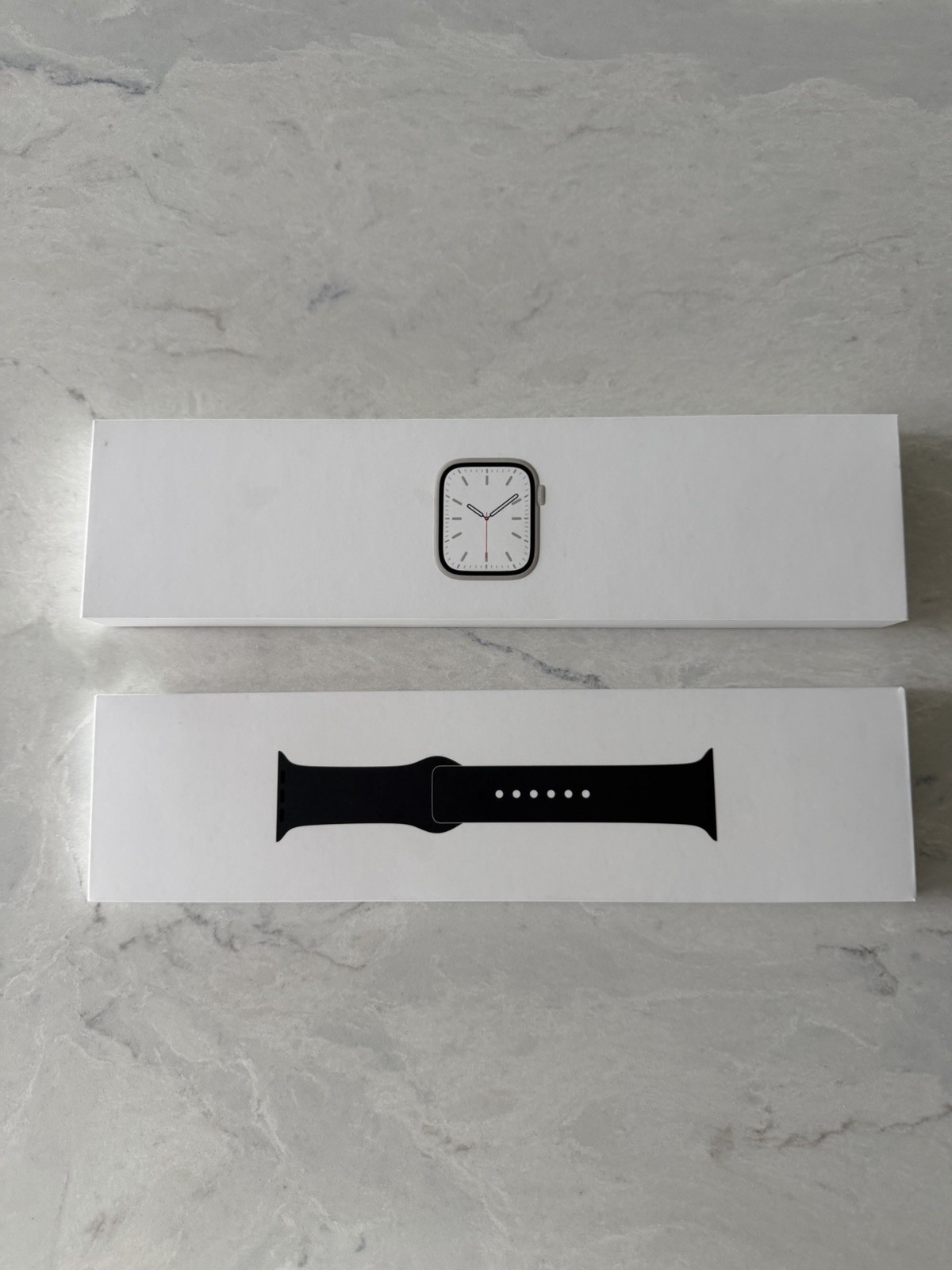 Apple Watch Series 7 41mm Aluminum Case with Sport Band – Starlight, Regular…