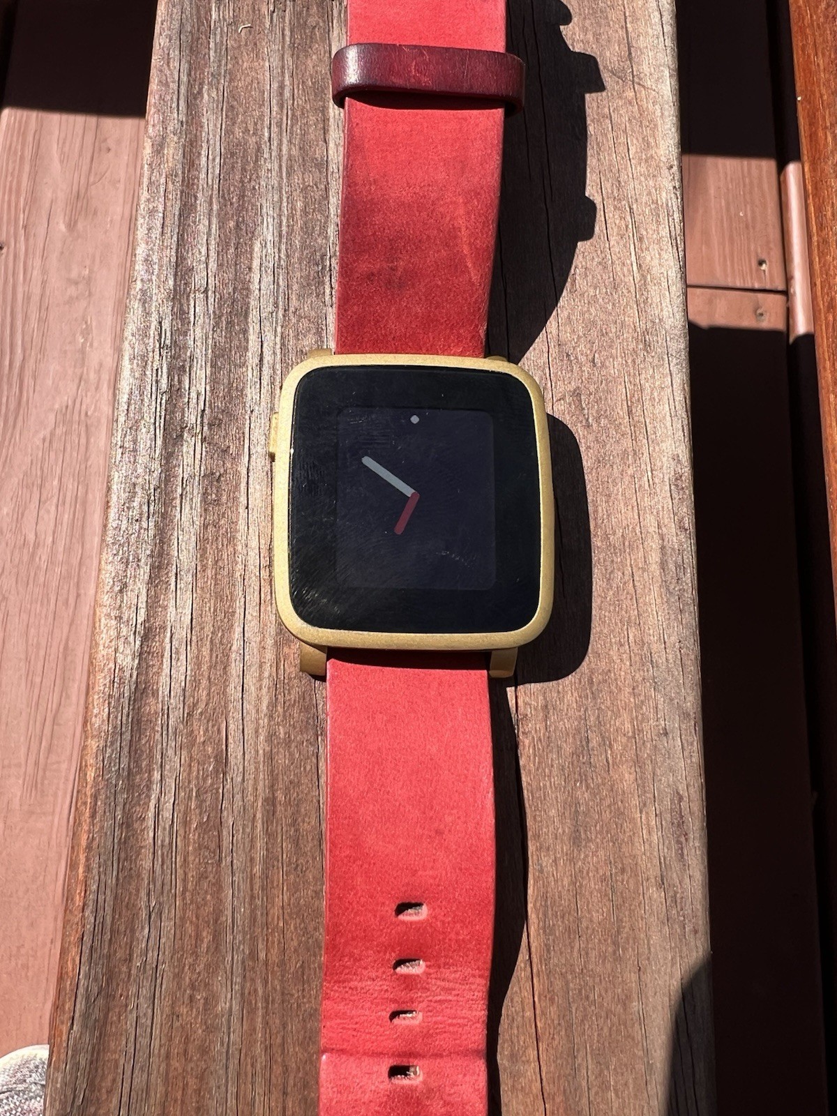 Pebble Time Gold Metal38mm Smartwatch Red LeatherBand iOS/Android 4GB +2chargers