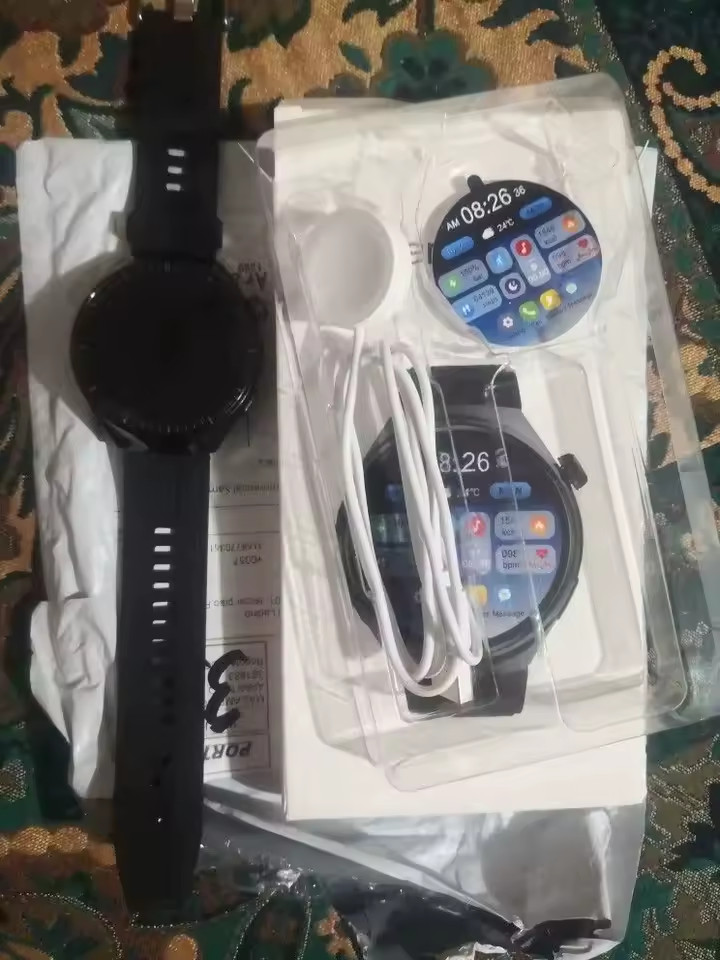 LEMFO Smart Watches For Men Women 1.5″ 360*360 HD Screen 330mAh Battery Heart