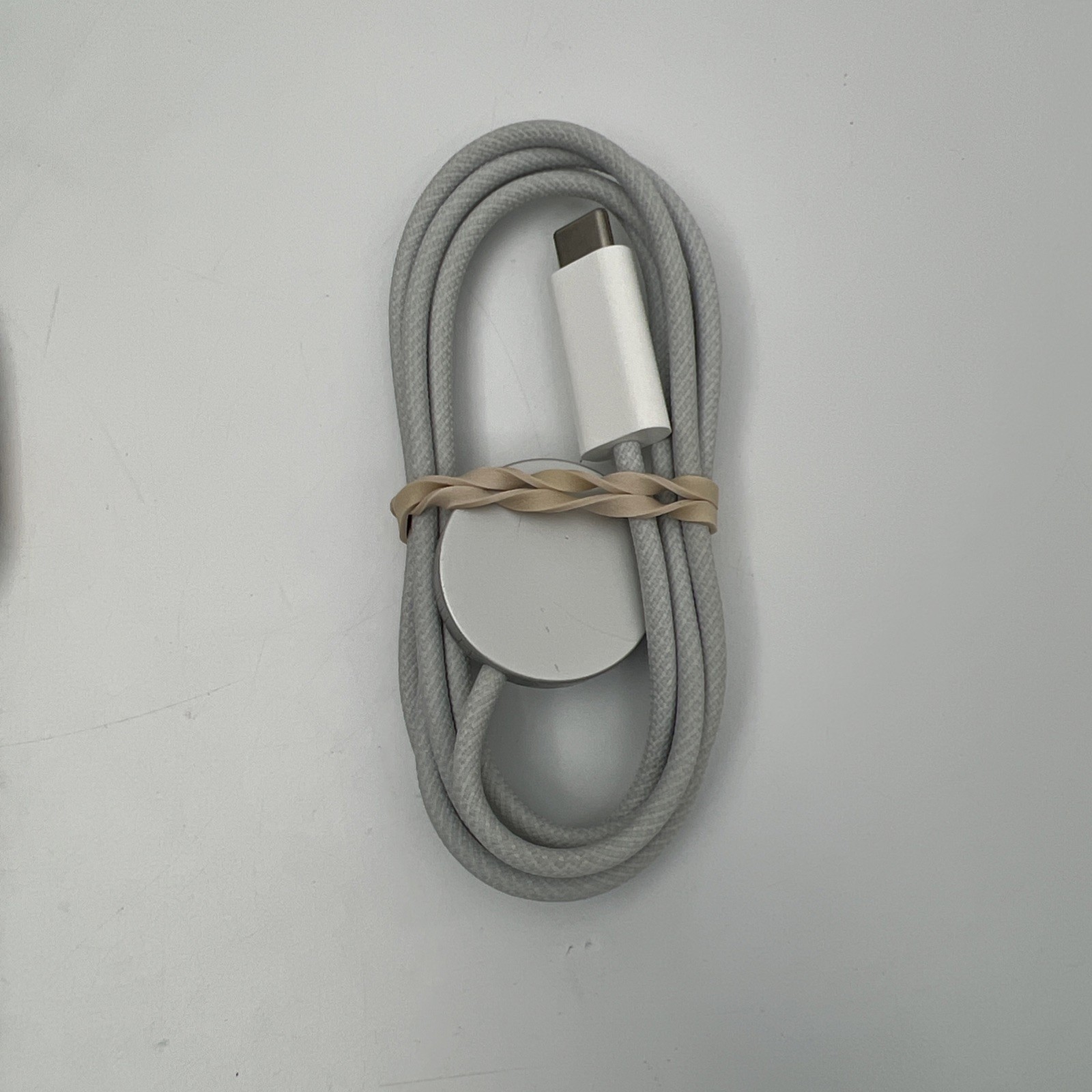 Apple Watch Ultra 2 49mm Natural Titanium (GPS+Cellular) BH 90% – Used Condition