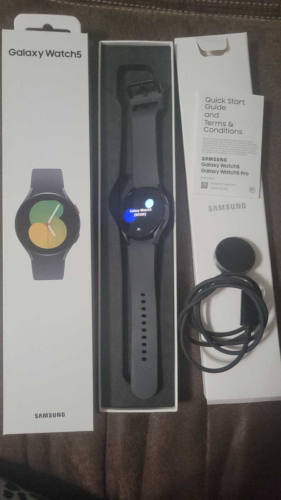 Samsung Galaxy Watch 5 SM-R905U Bluetooth 40mm LTE Pre-Owned Excellent