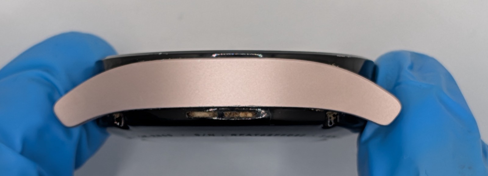 Samsung Galaxy Watch4 – 40mm Bluetooth / Pink Gold (Good Condition). ~
