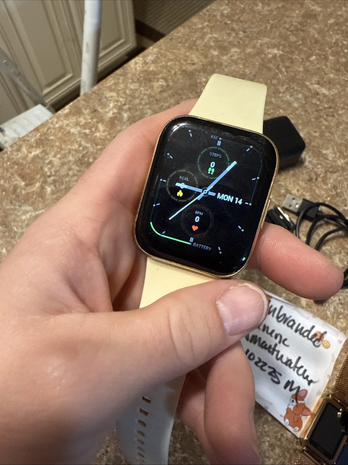 Lot of TESTED smart watches (unbranded)/unknown brand) Screens turn on