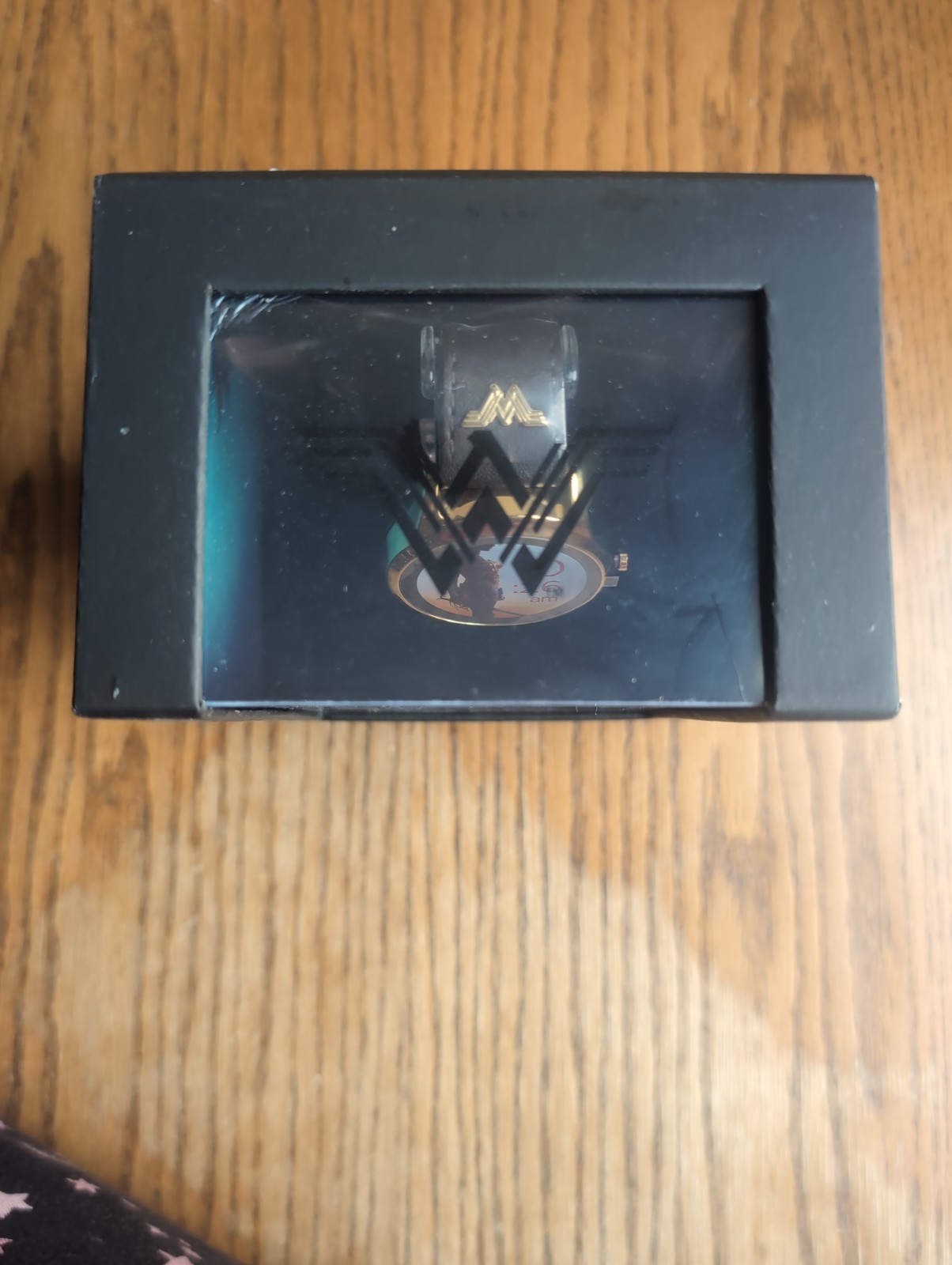 ONE61 Wonder Woman DC Smart Watch – iOS/Android Compatible – 32MB new in box
