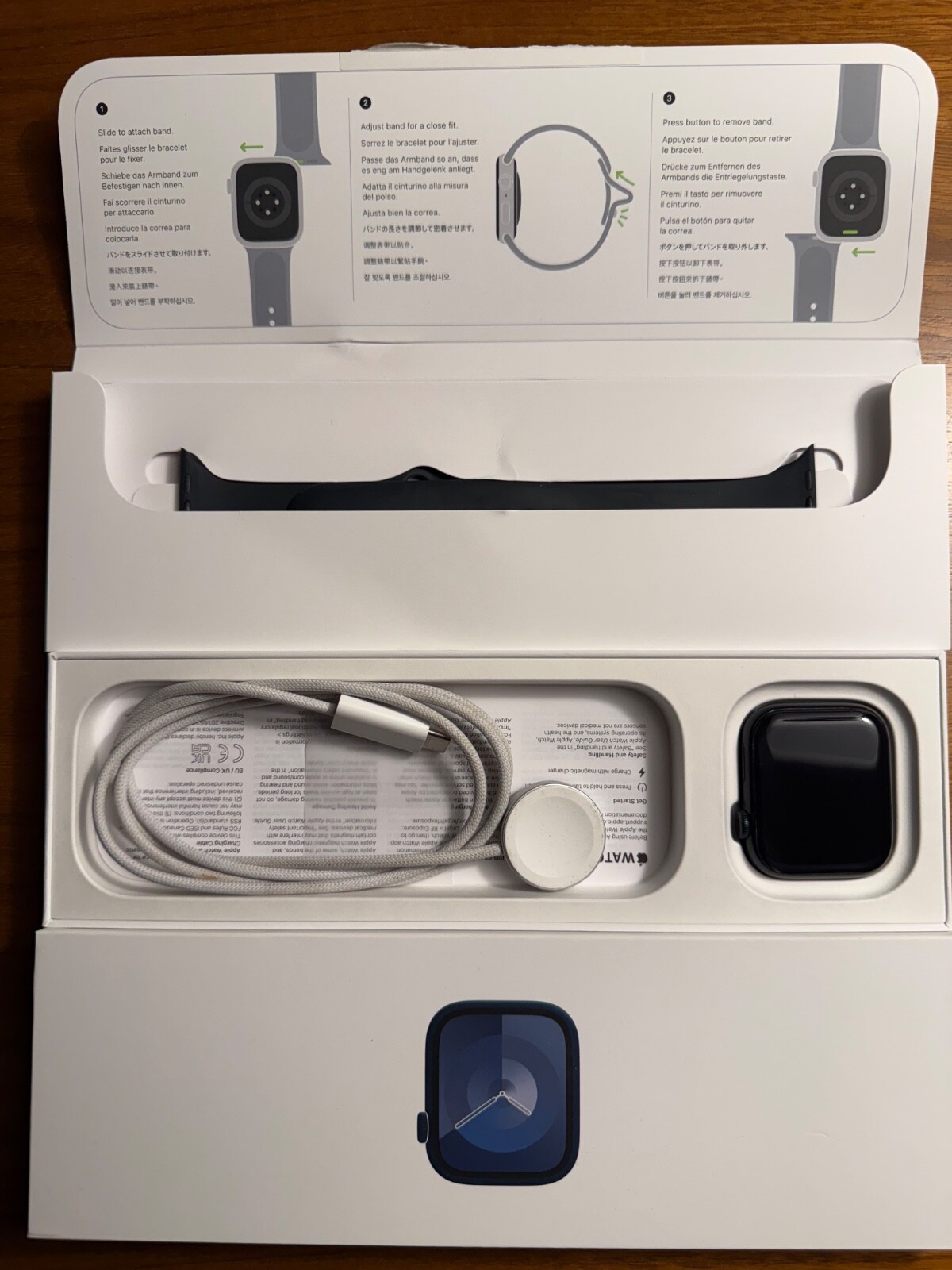 Apple Watch Series 9 45mm Midnight with Sport Band (A2980)