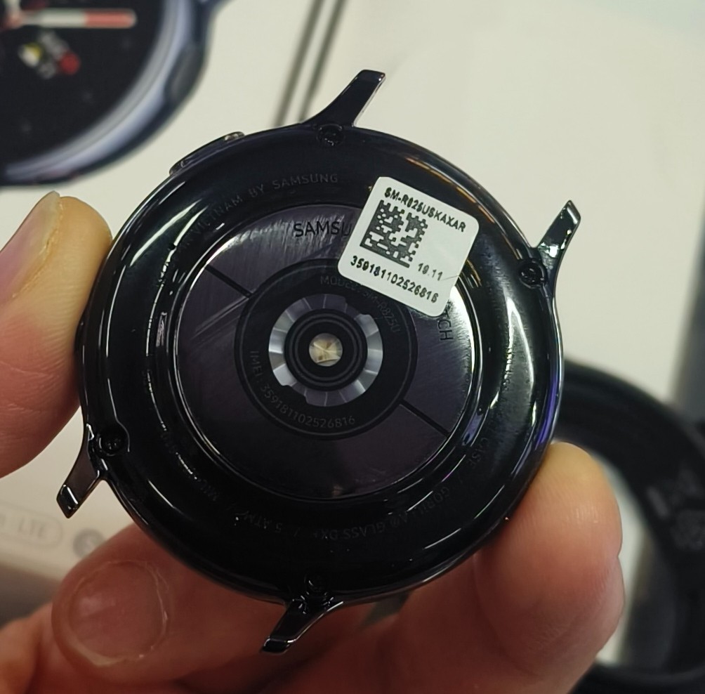 Samsung Galaxy Watch Active2 LTE (Unlocked) 44mm SM-R825U BLACK Stainless Steel