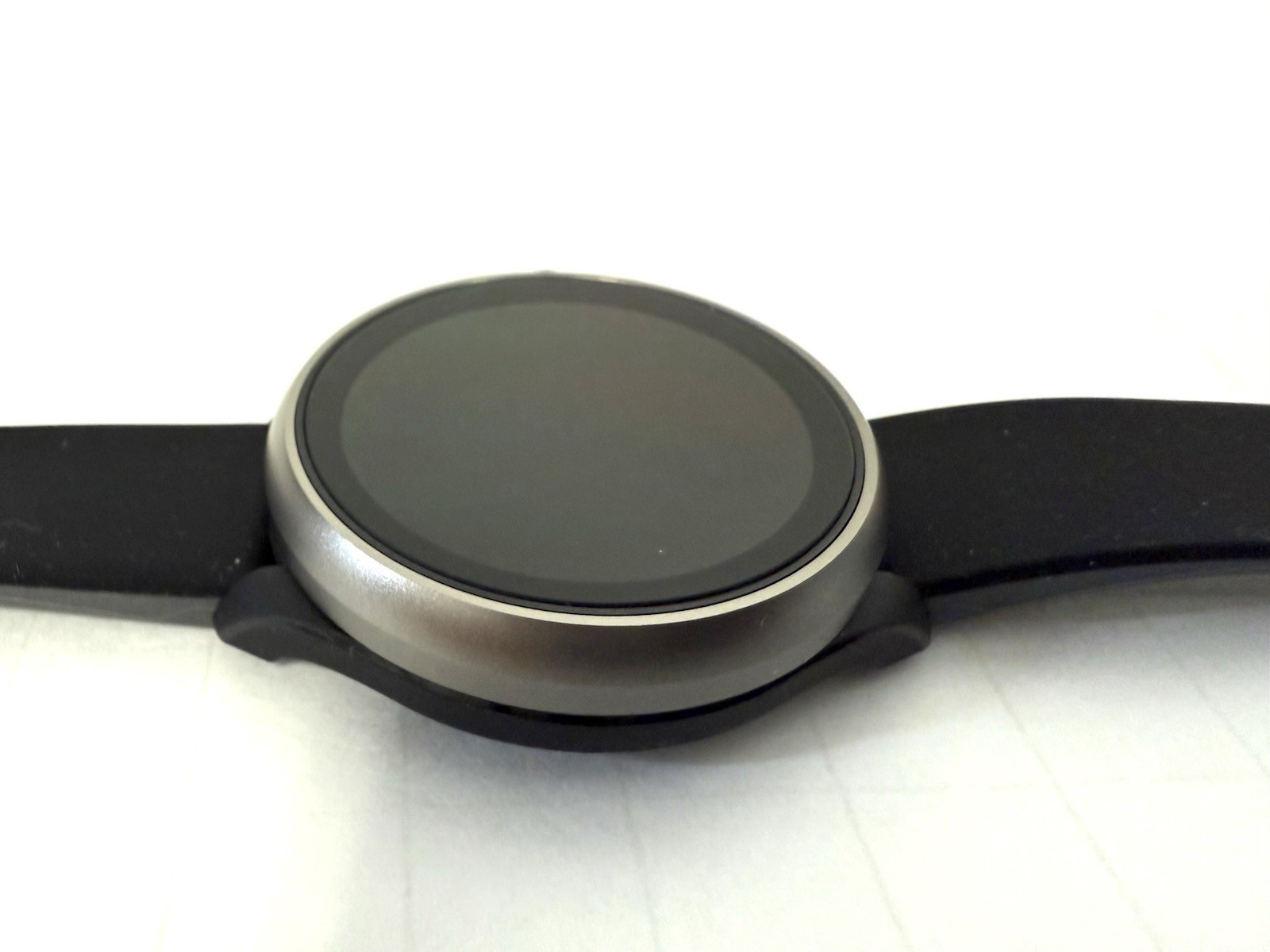 Fossil Q Gen 4 Sport – 41mm Smart Watch Black Silicone Band – FTW6024