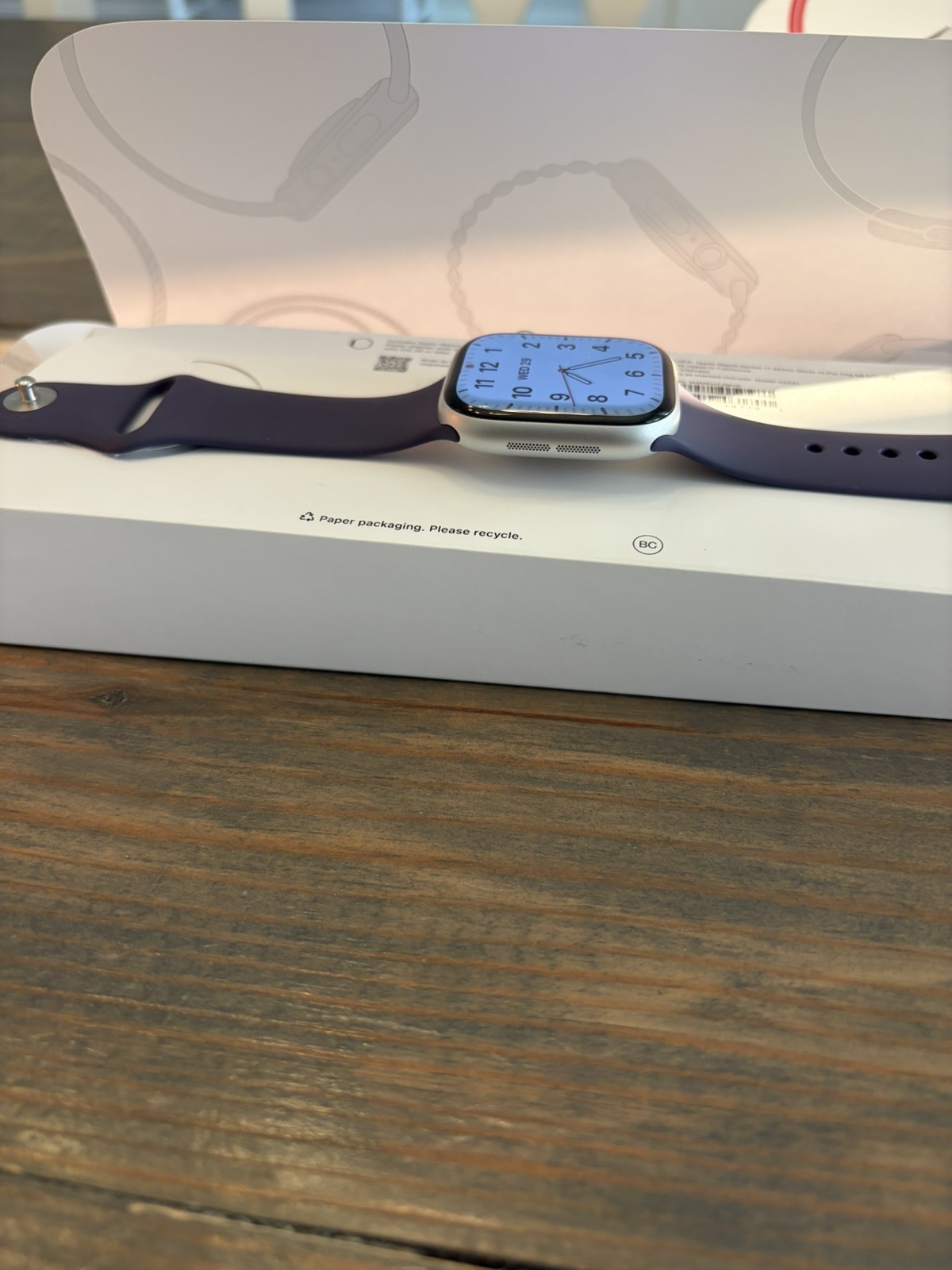 Apple Watch Series 11 42mm GPS Silver w/ S/M Purple Fog Sport Band MEU64LW/A