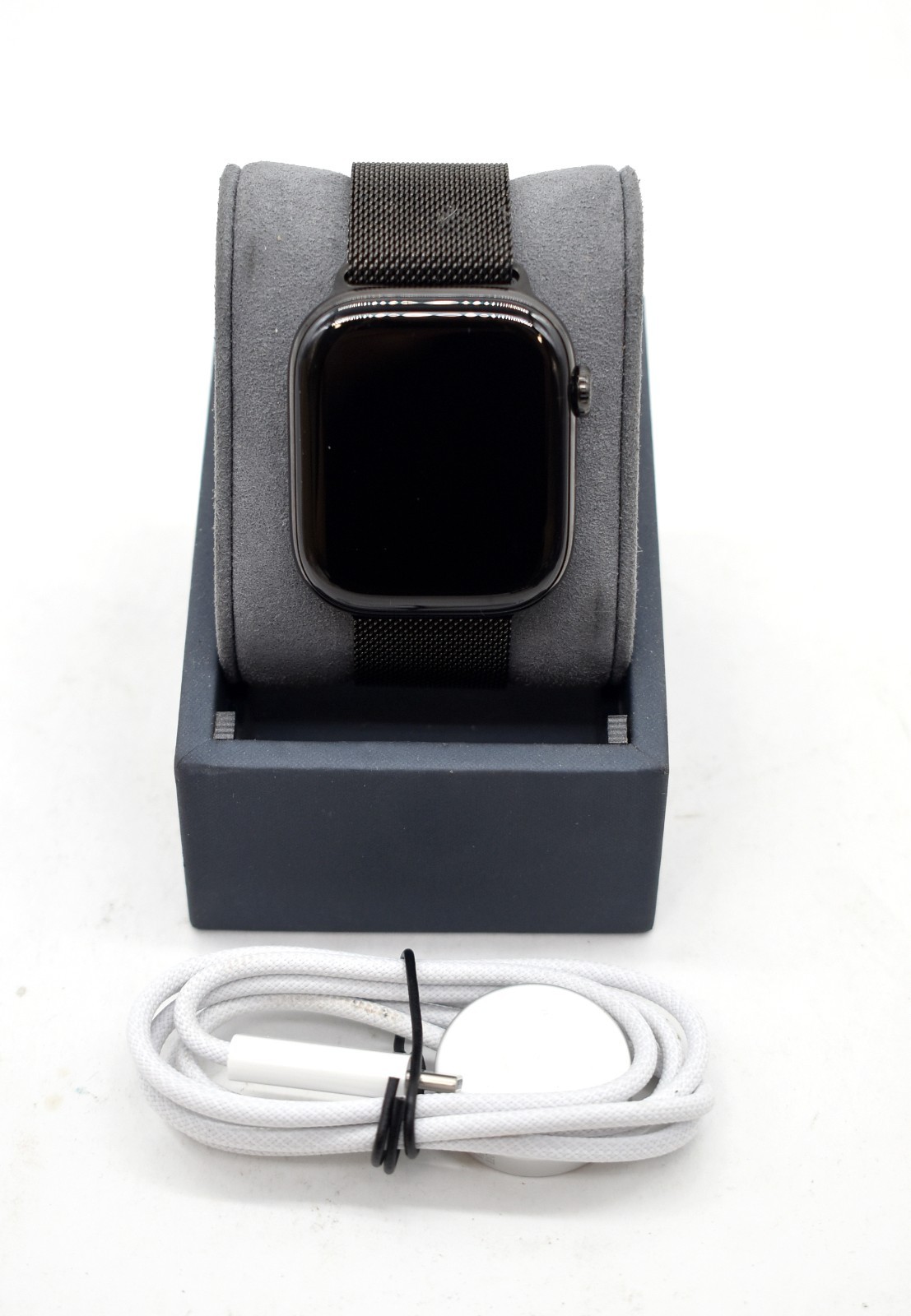 Apple Watch Series 11 A3337 MFD34LW/A GPS Only Titanium Case Milanese Loop 46mm
