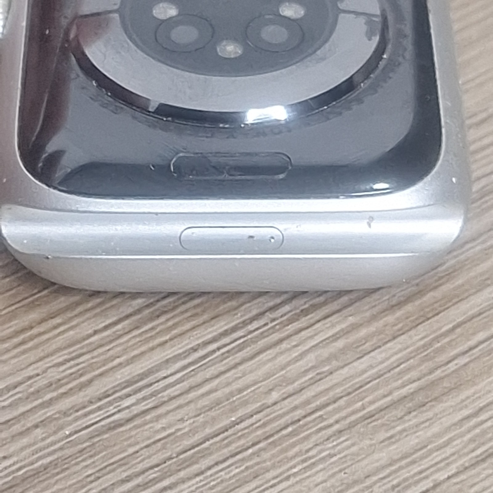 Parts Only – Apple Watch Series 6, 40MM (GPS+LTE)