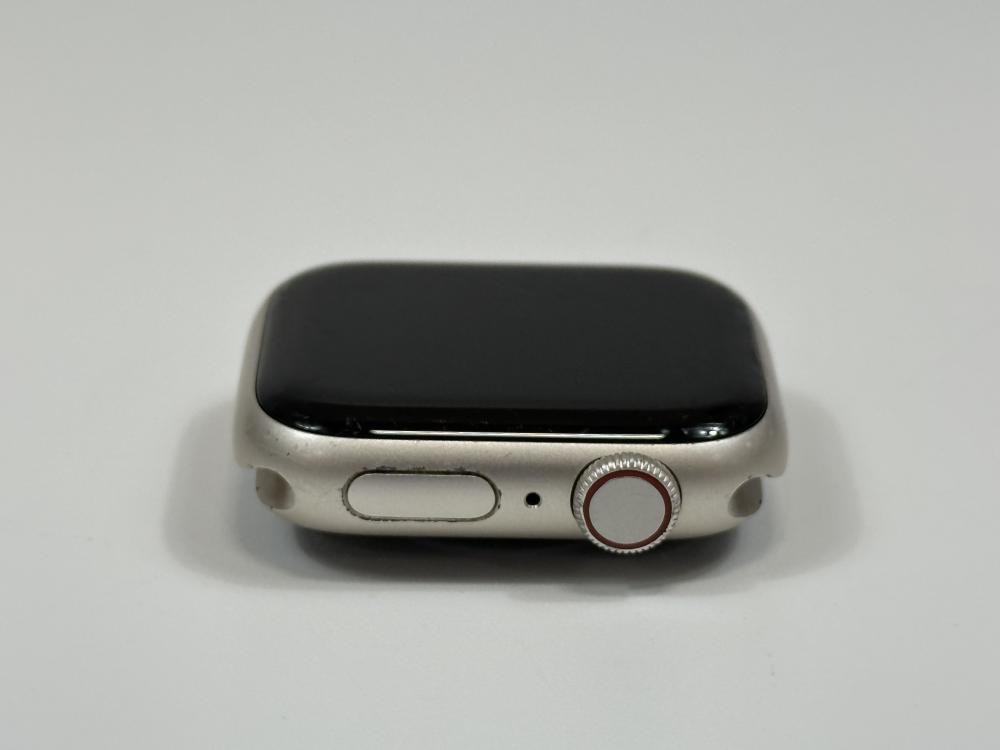 Apple Watch Series 8 41mm 32GB (Unlocked) A2772 Aluminum Starlight – Fair
