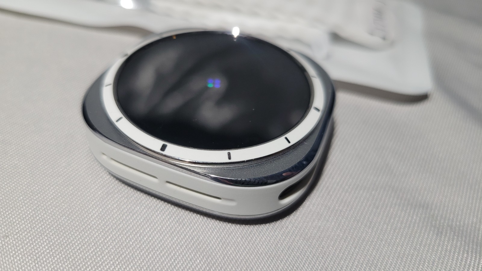 Samsung Galaxy Watch Ultra (LTE) 47MM Titanium Case – White – SM-L705UZWAXAA