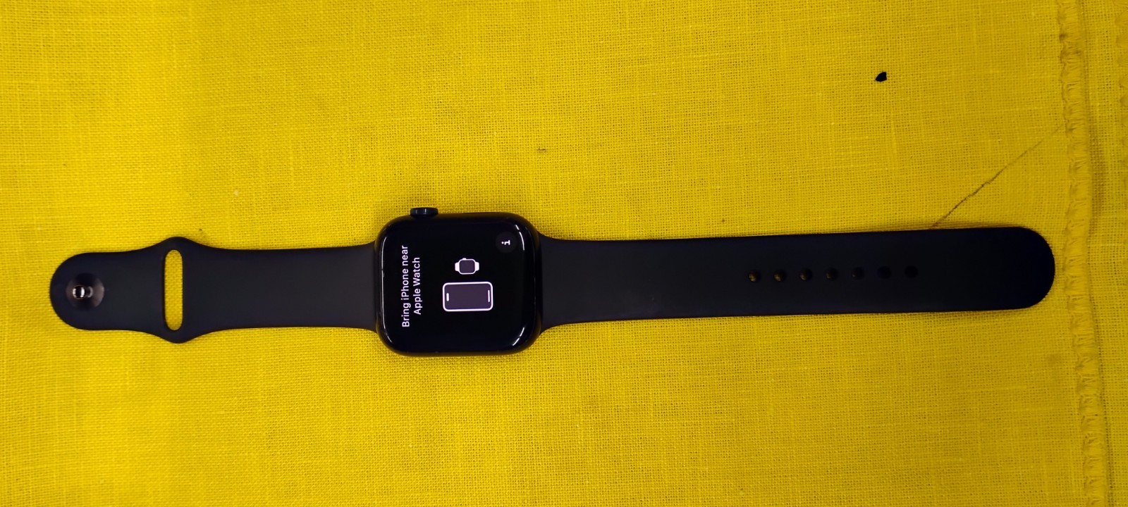 Apple Watch Series 8 45mm Midnight Aluminum Case with Sport Band, M/L (GPS +…