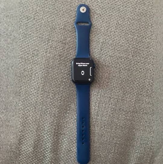 Apple Watch Series 5 44mm Space Gray Aluminum Case with Black Sport Band – M/L