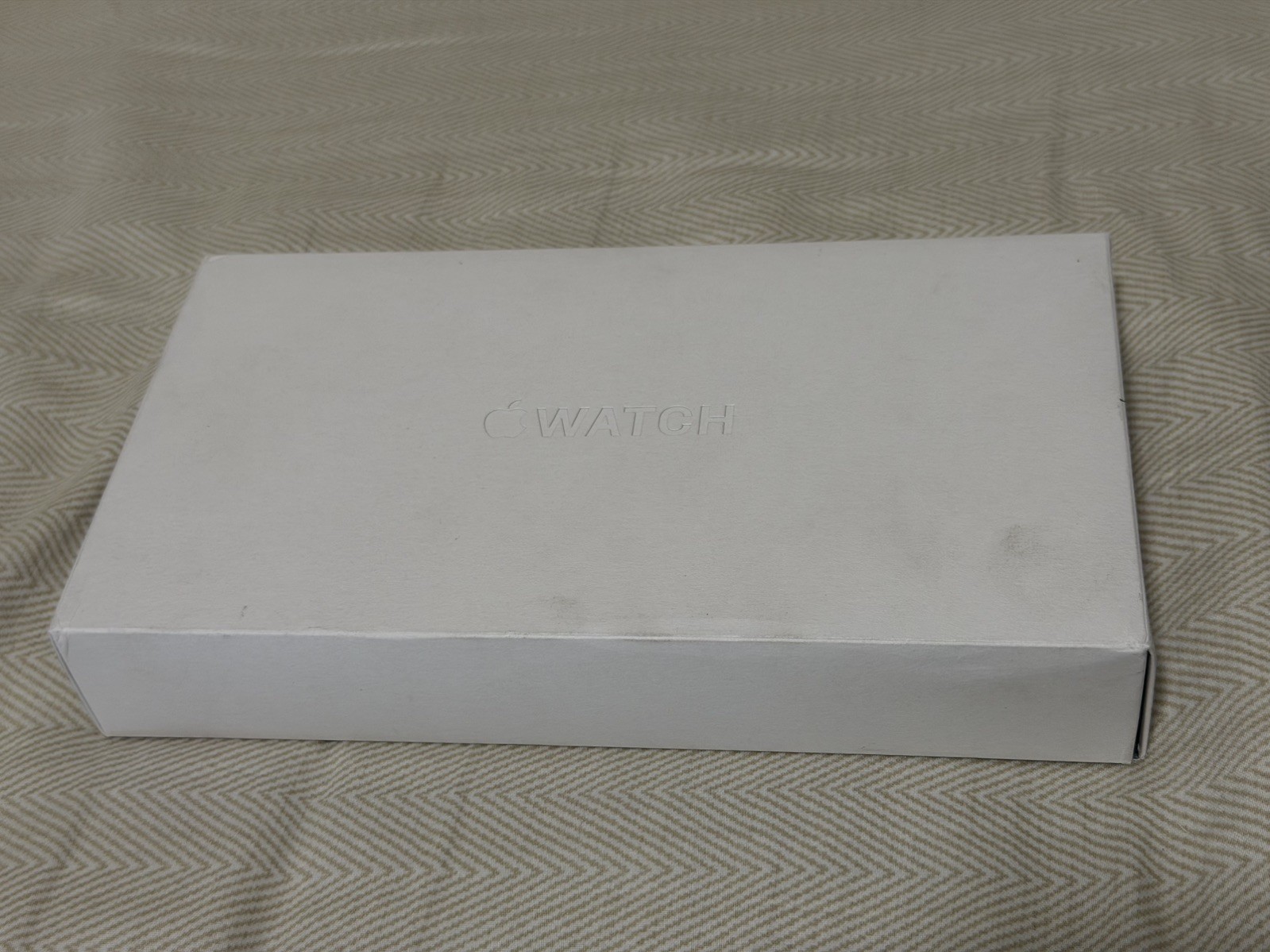 Unlocked Apple Watch Ultra 3 49MM Natural Titanium MEWH4LW/A Excellent Condition