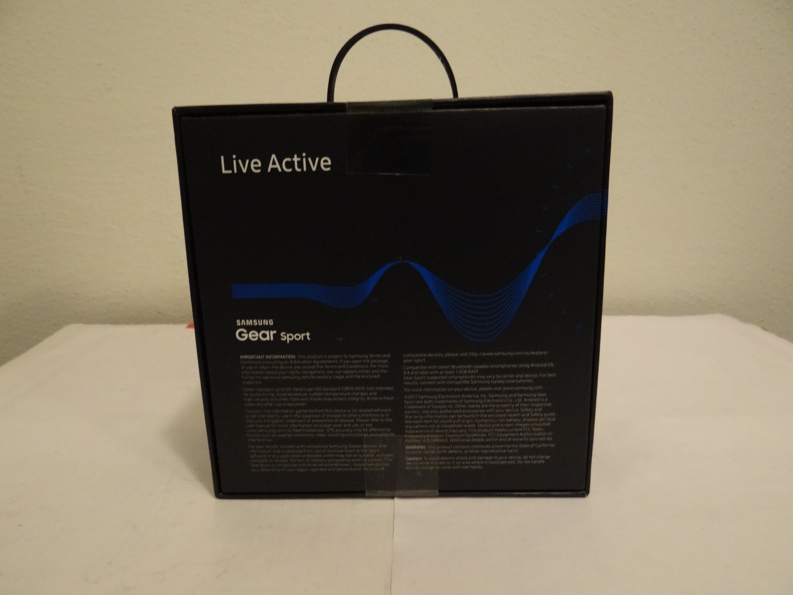 New Sealed Samsung Galaxy Gear Sport SM-R600 Fitness Smart Watch SM-R600NZBAXAR