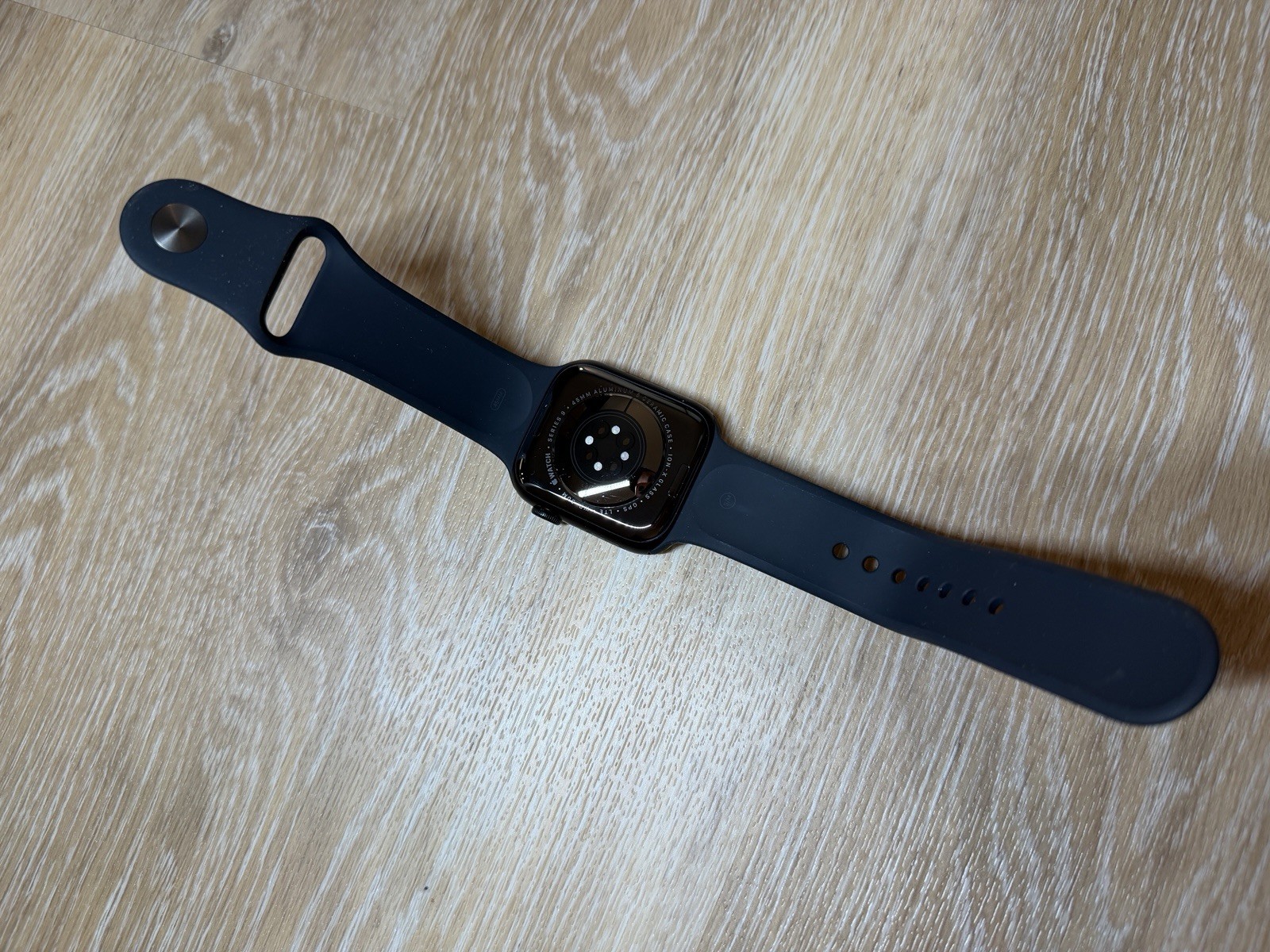 Apple Watch Series 9 45mm Aluminum with Sport Band – Midnight, S/M Cellular/GPS