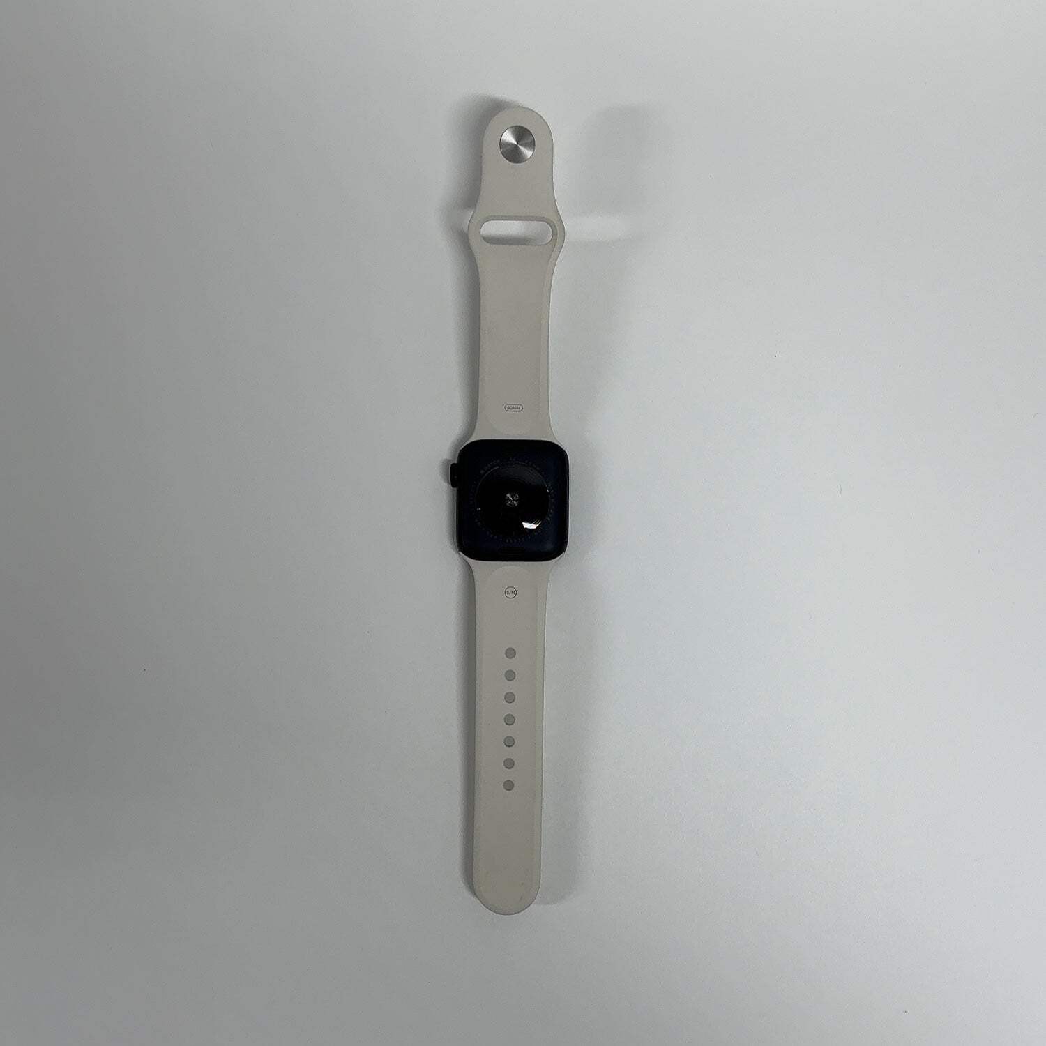 GPS Only Apple Watch SE 2nd Gen 40MM Midnight Aluminum White Sport Band