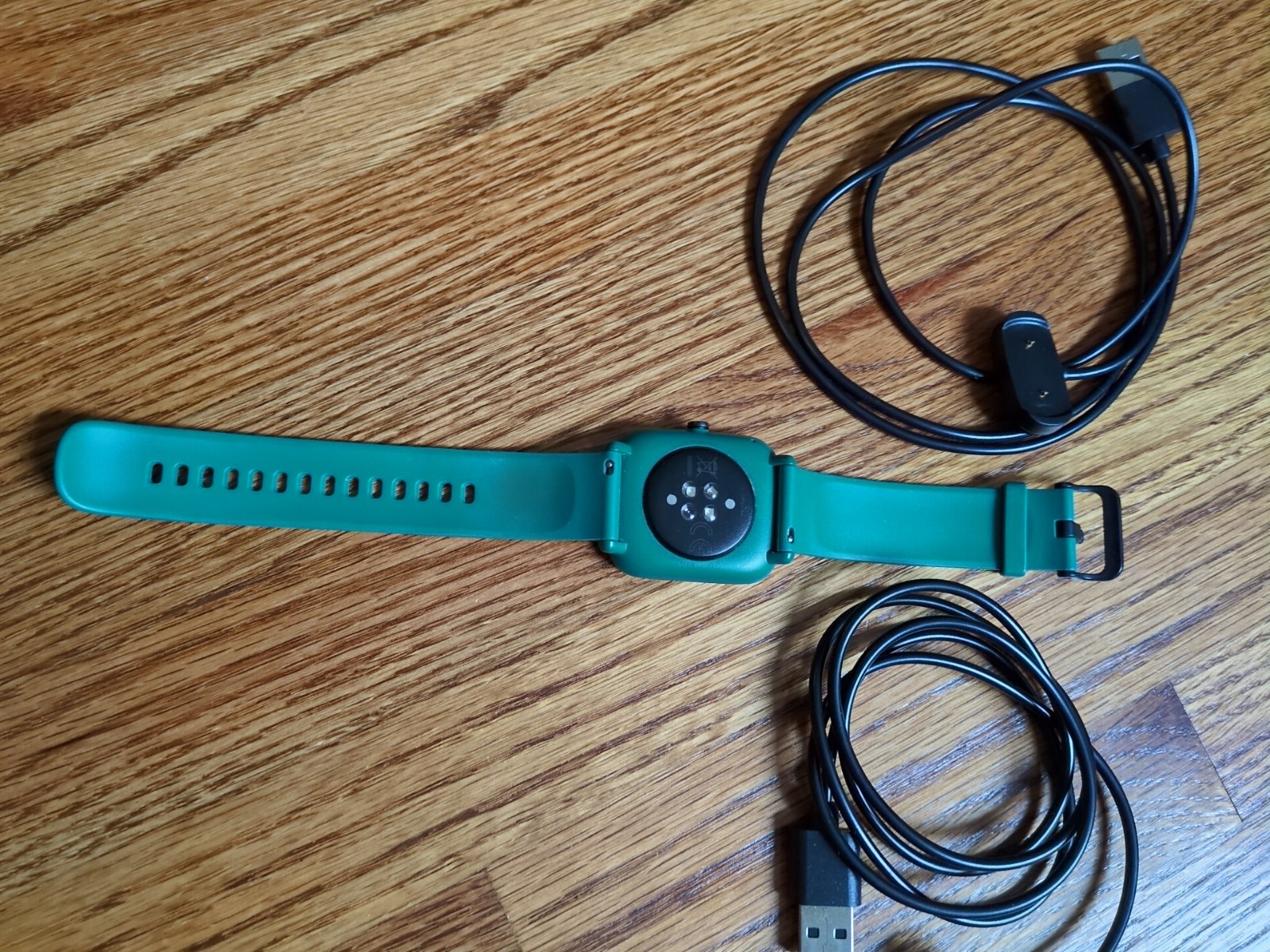 LOT Amazfit Bip U Pro Smart Watch with Band For Parts & 2 Working Chargers