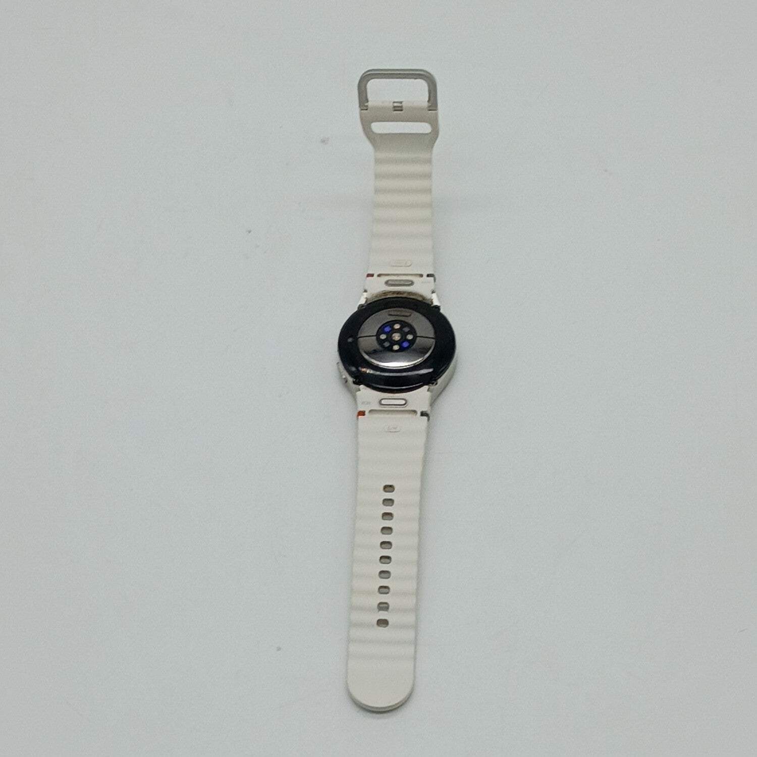 GPS Only Samsung Galaxy Watch7 Aluminum Smartwatch SM-L300