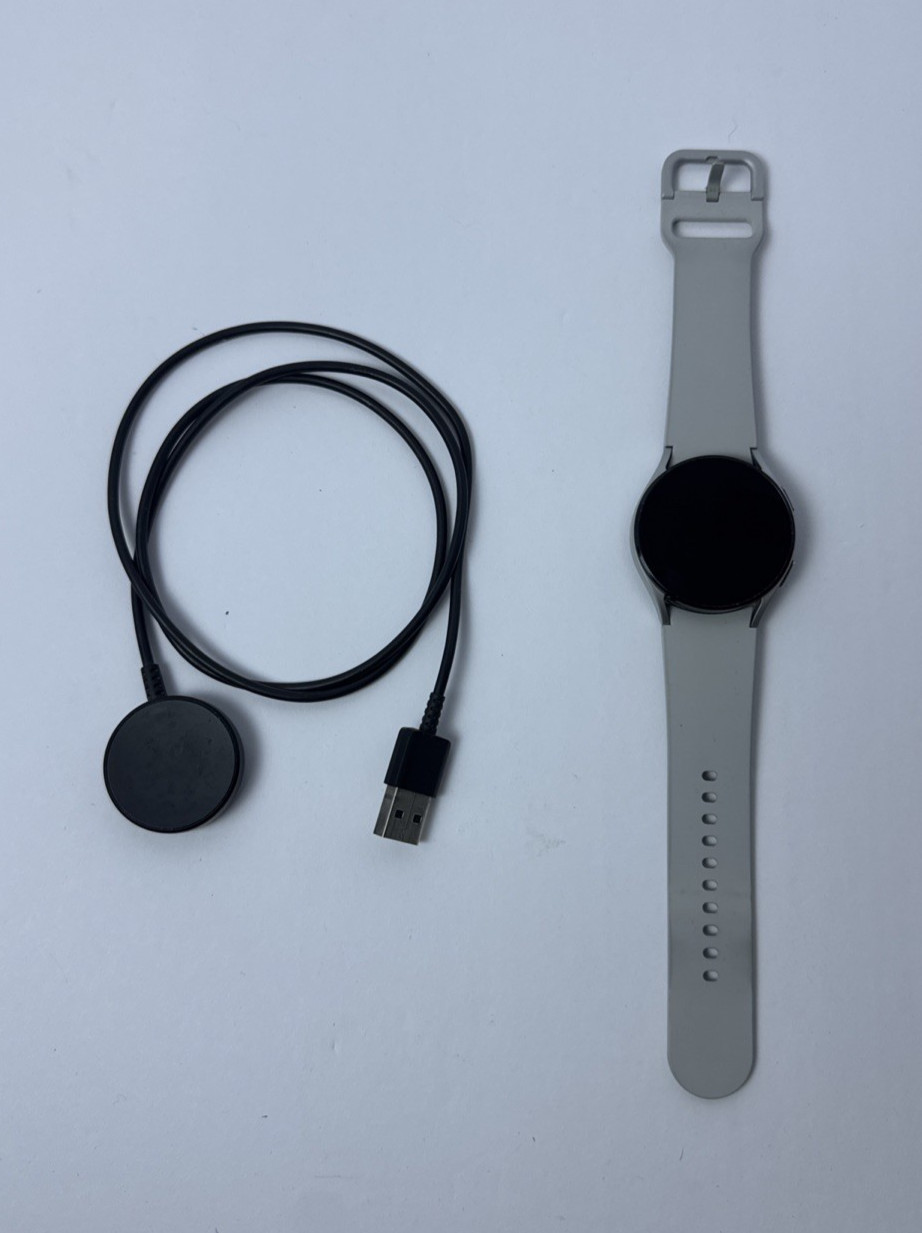 Samsung Galaxy Watch4 SM-R860 40mm Aluminum Case with Sport Band – Silver…