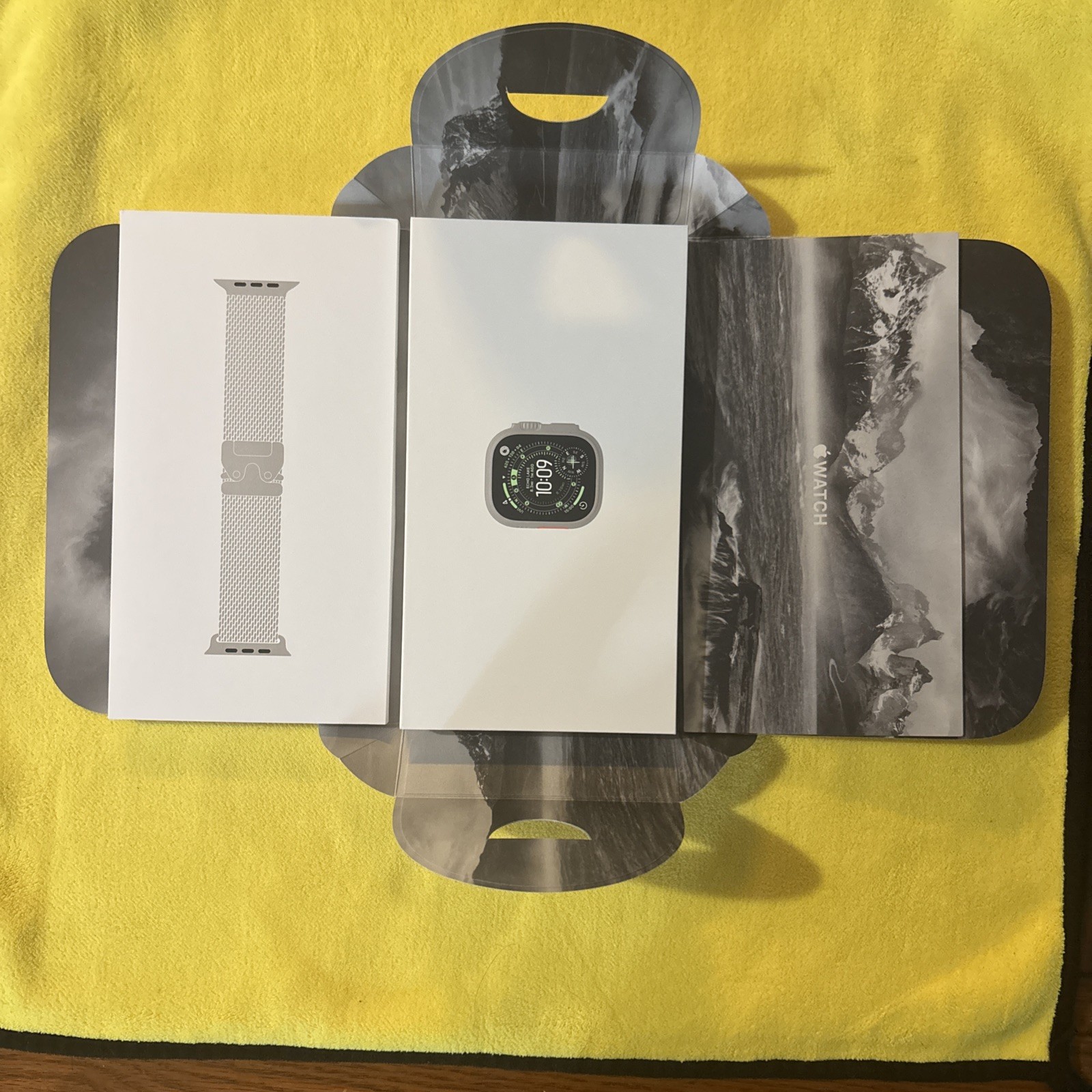 Apple Watch Ultra 3 GPS + Cellular 49mm Titanium Case Milanese NEW SEALED