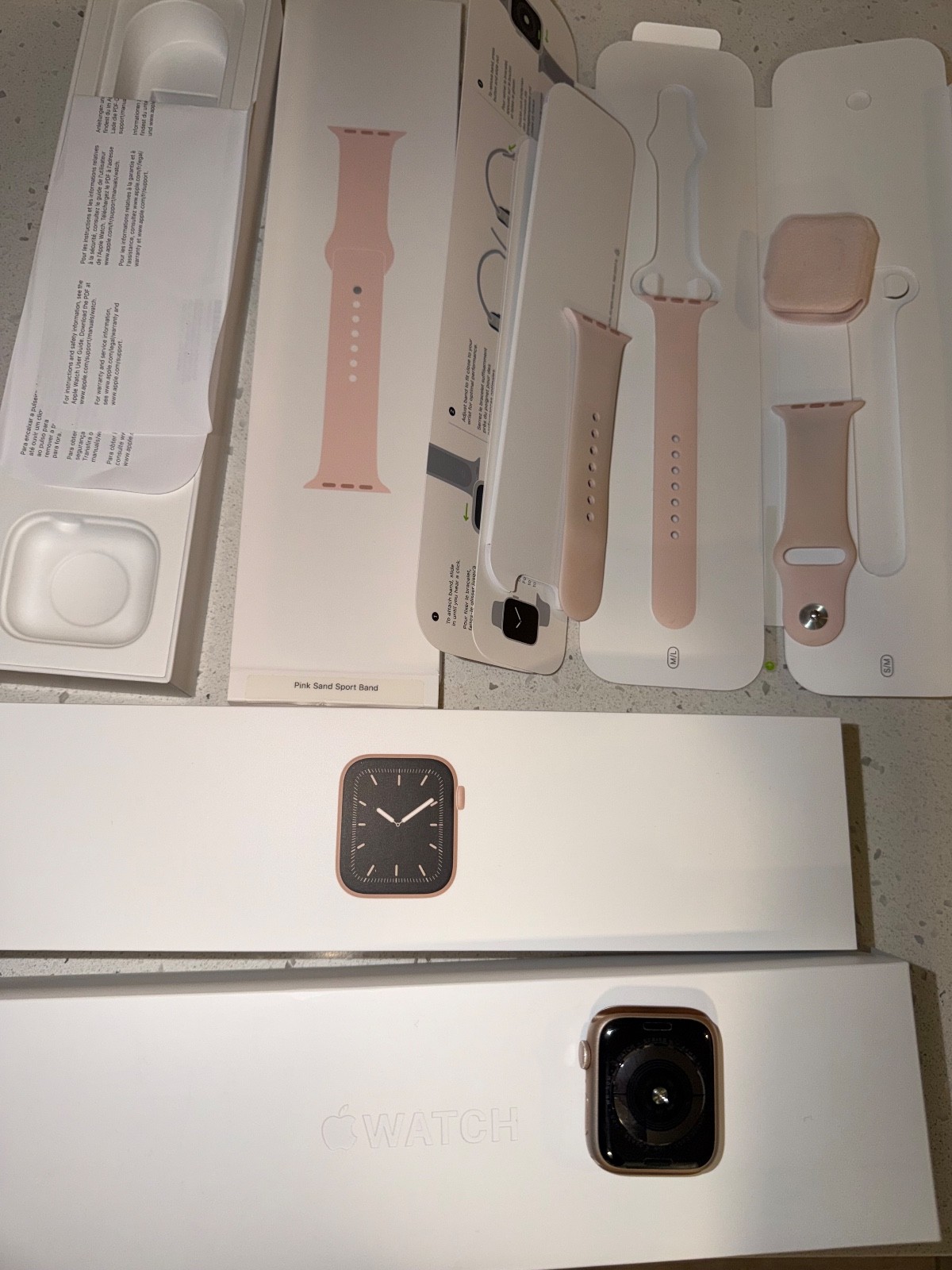 apple watch series 5 44mm rose gold Perfect operational condition