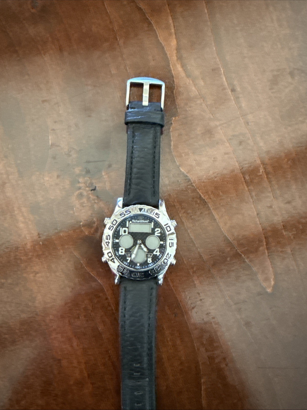 Richard Solo Watch Global radio controlled Atomic Sport Watch. (I)