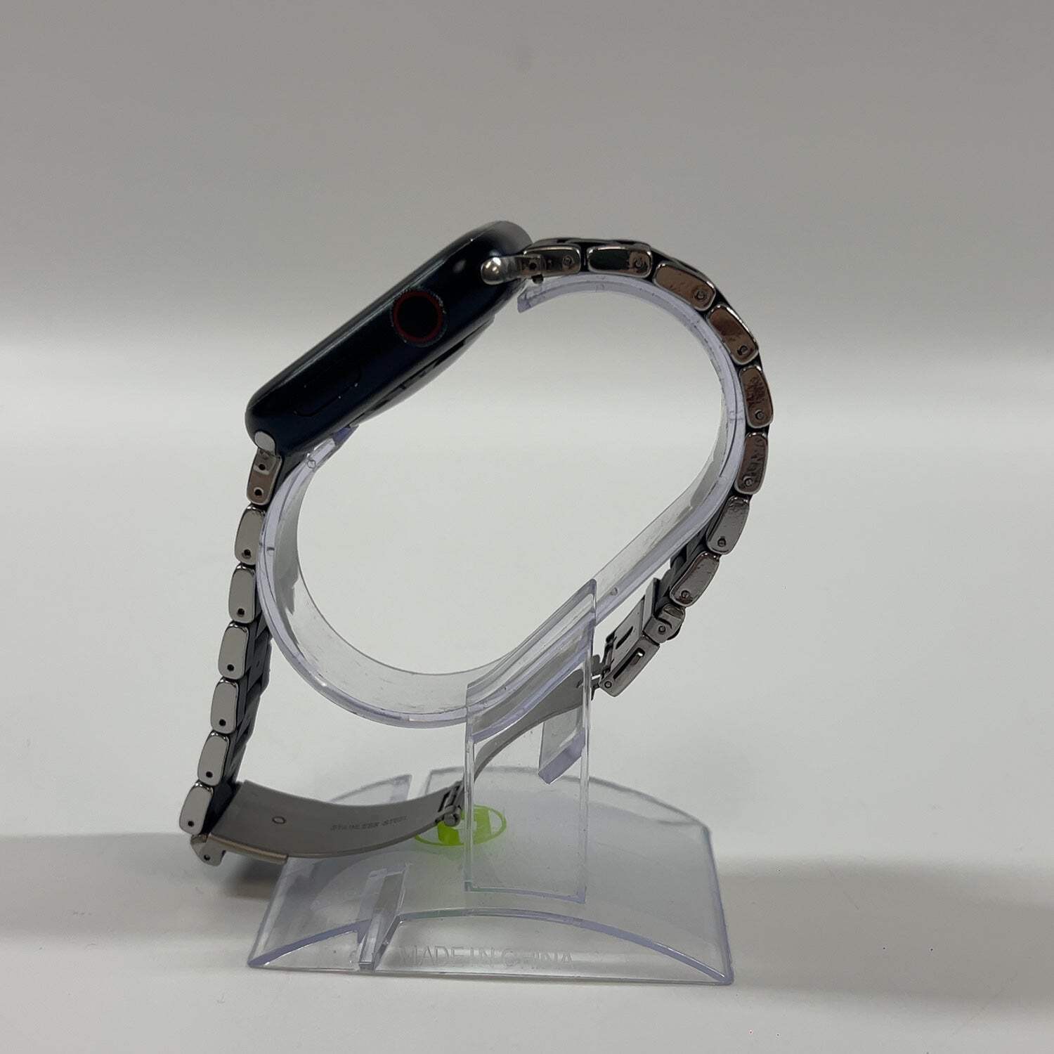 GPS Only Apple Watch Series 8 45MM Midnight Aluminum Aftermarket Band MNVL3LL/A