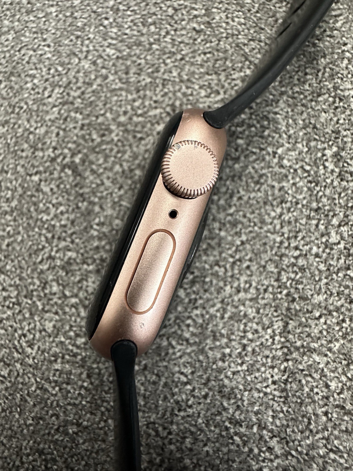 Apple Watch SE 1st Gen 40mm Rose Gold Aluminum