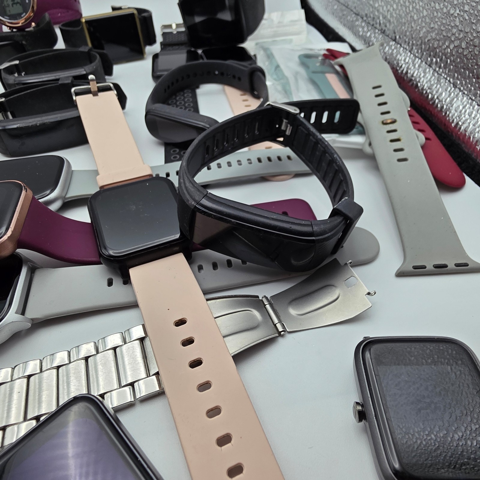 Smart Watch Lot Parts Repair Untested Fitness Tracker 2 lb Mixed Models