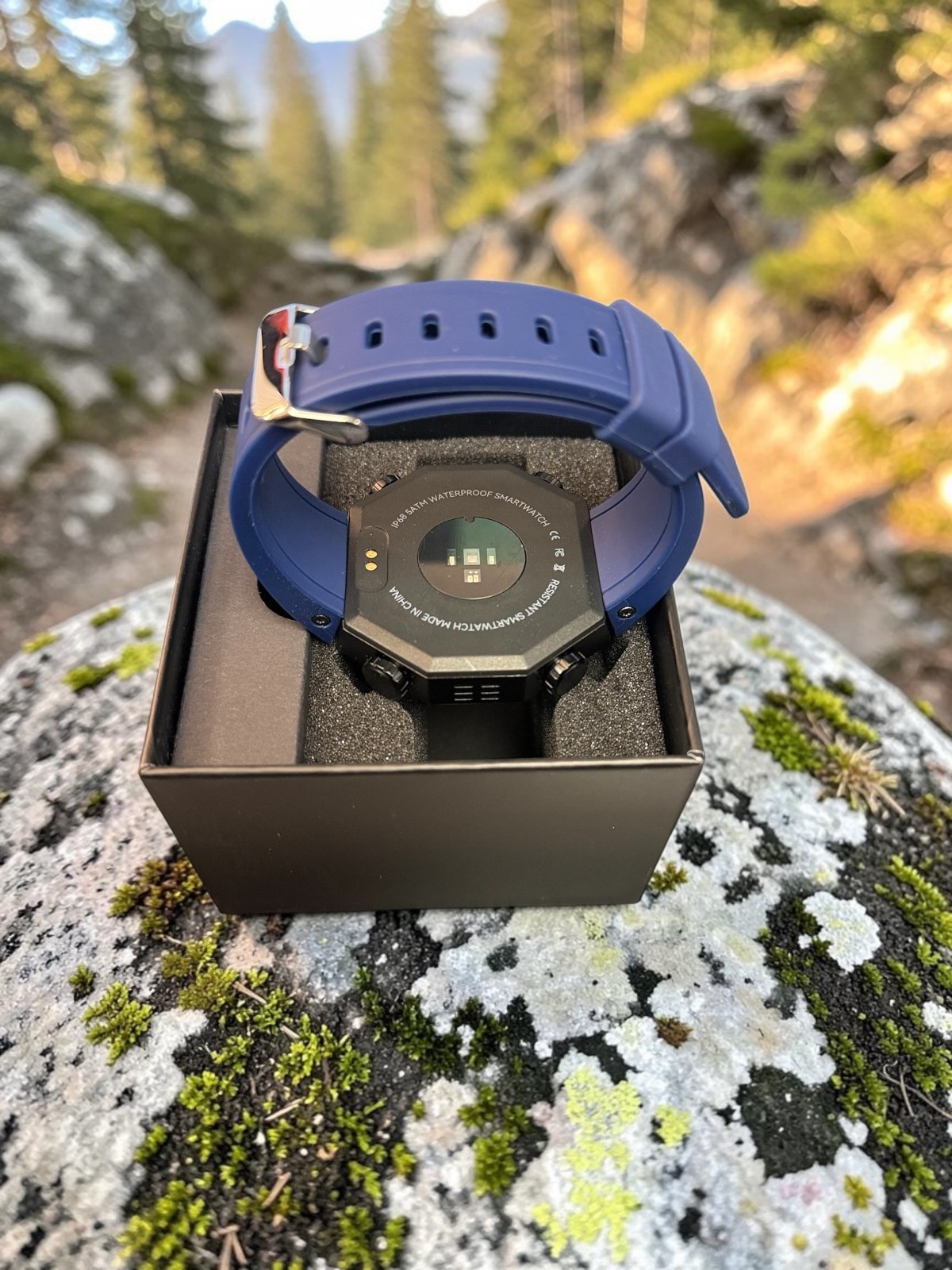 Rogbid Tank M1 Rugged Smart Watch for Men 1.45″ AMOLED IP68 Waterproof