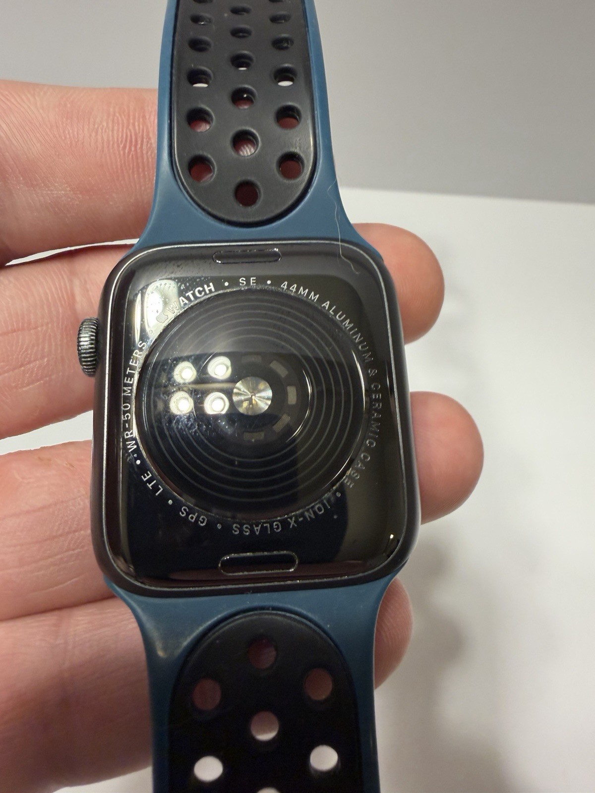 Apple Watch SE Pair 40mm GPS 44mm GPS+Cellular 2020 A2351 A2354 Bundle His/Hers!