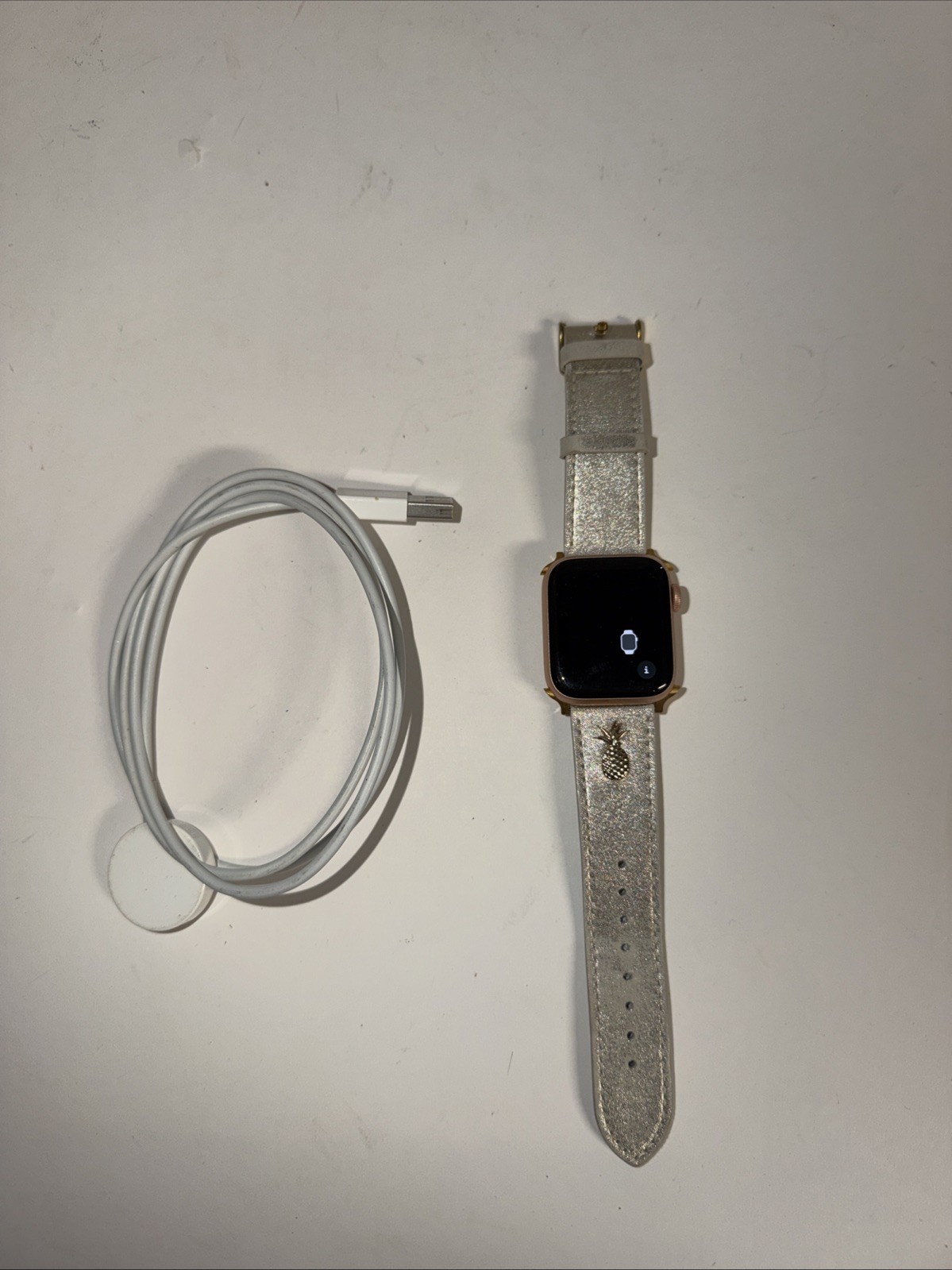 Apple Watch Series 6 GPS ONLY 40MM Gold Aluminum Aftermarket Band MG123LL/A