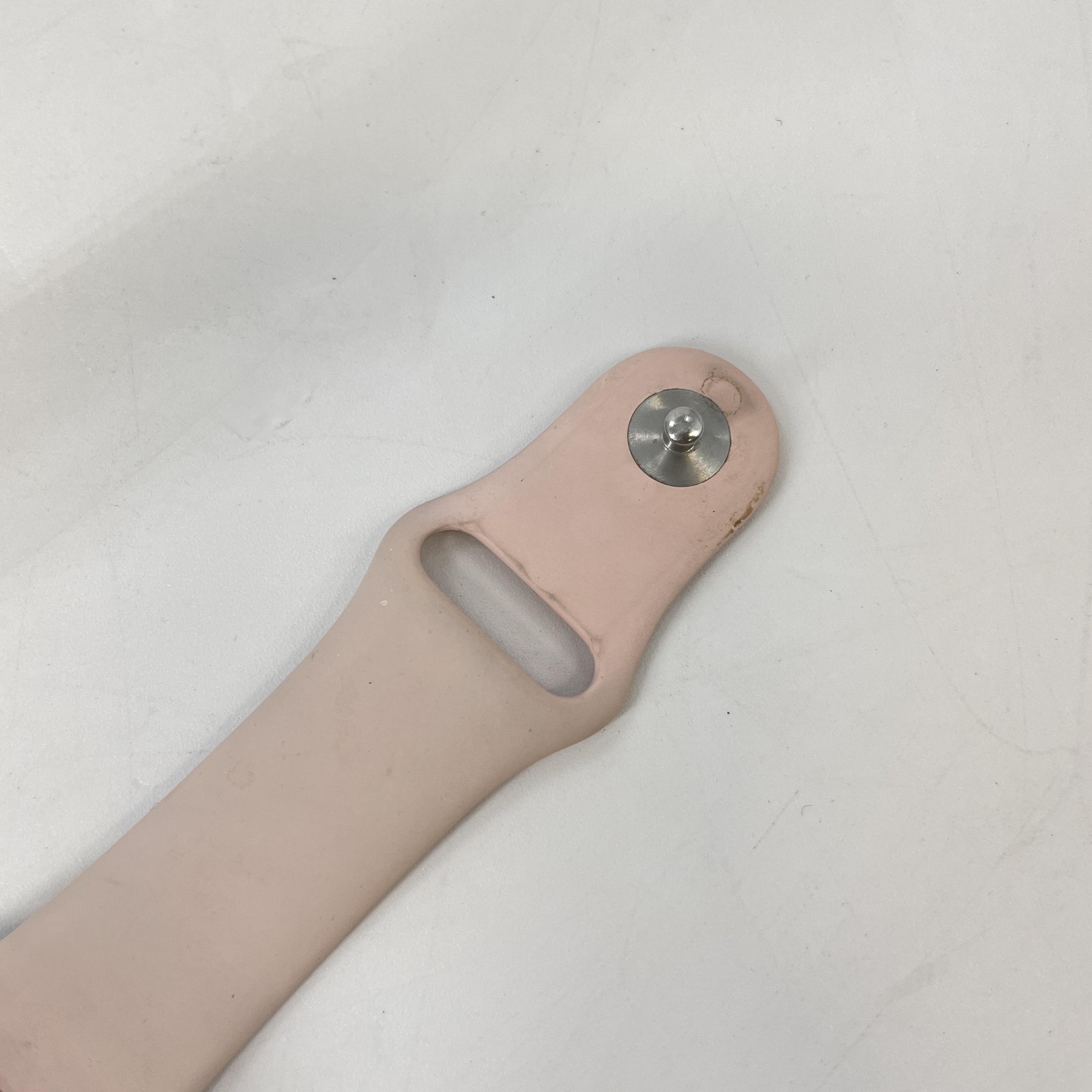 Apple Watch (Series 5) 40mm Gold Aluminum (GPS) w/ Pink Sport – Good Condition