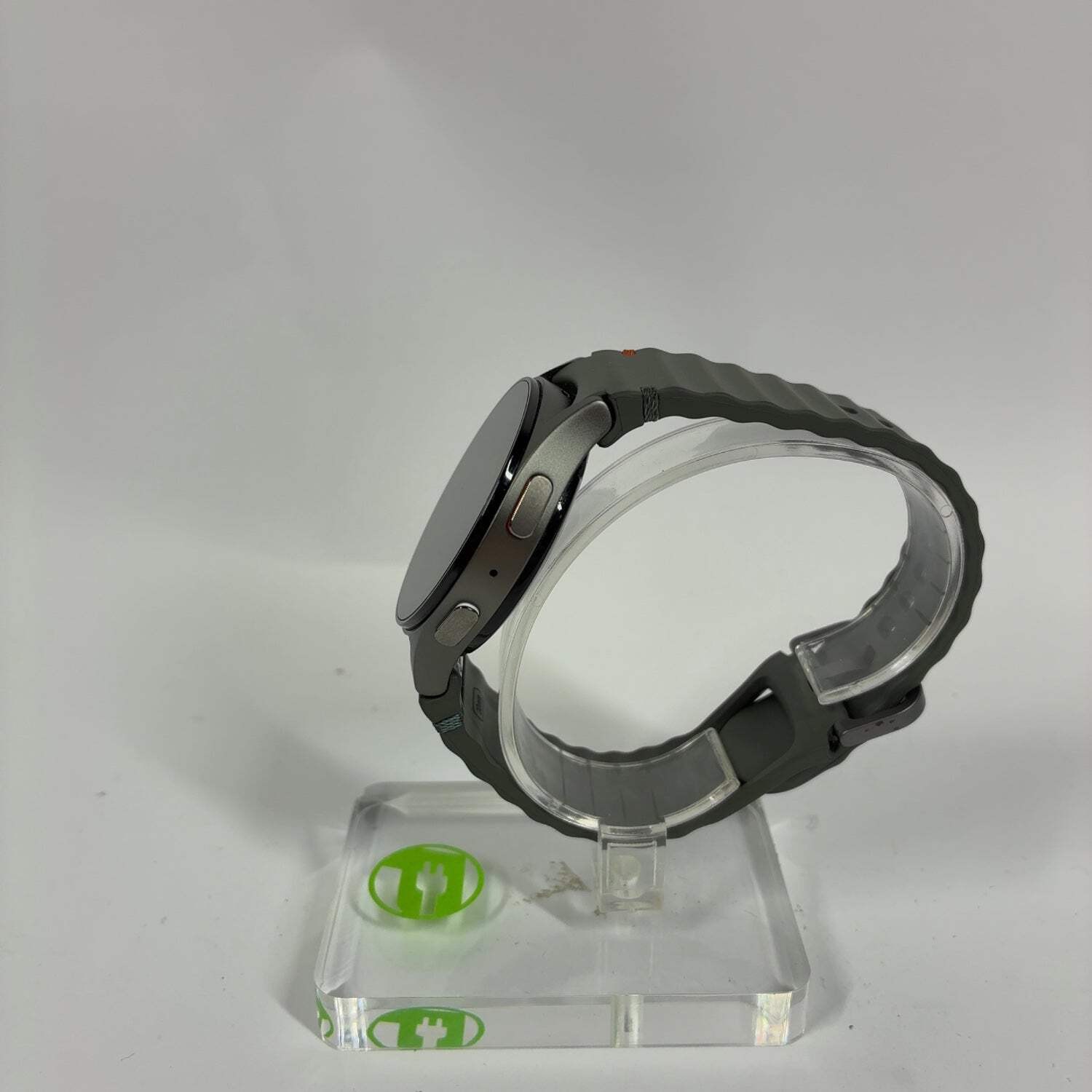 GPS Only Samsung Galaxy Watch7 Aluminum Smartwatch SM-L300