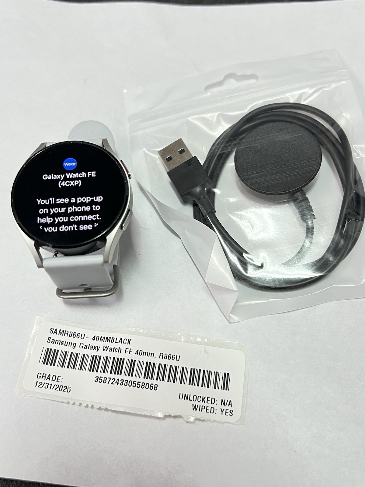 Samsung Galaxy Watch FE 16GB (40mm) (Wi-Fi + Celluler) SM-R866U – Good