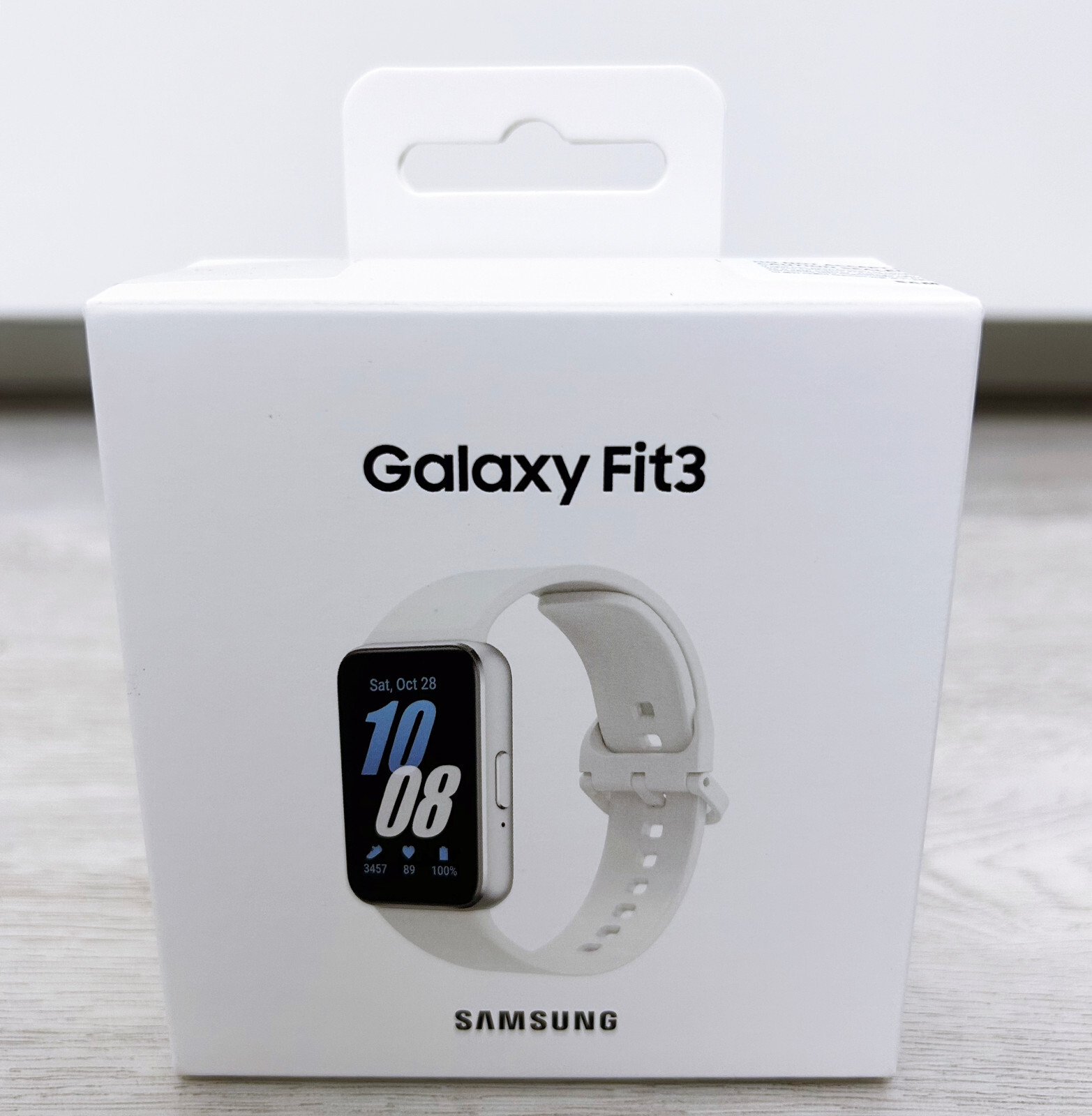 Samsung Galaxy Fit3 SM-R390 Fitness Tracker – 101 Workouts modes – AMOLED Screen