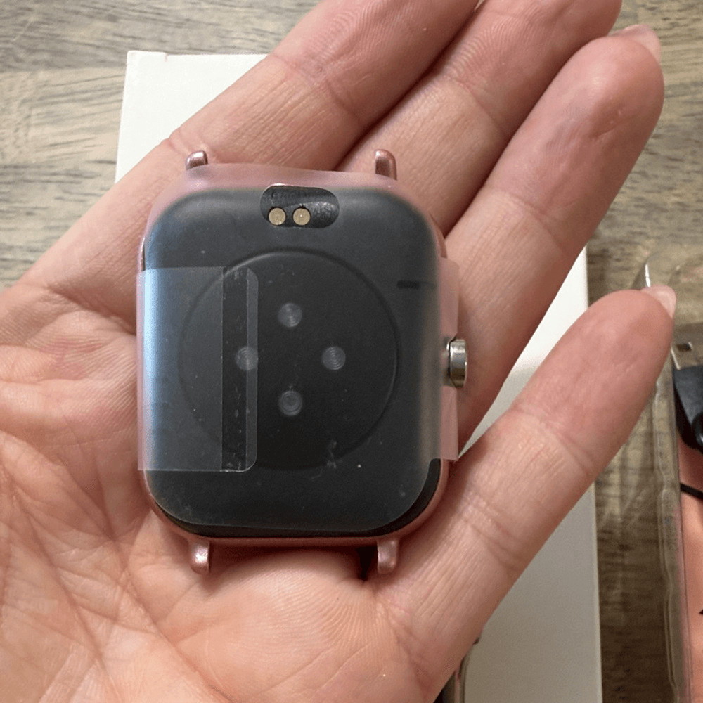 Smartwatch – Pink Gold