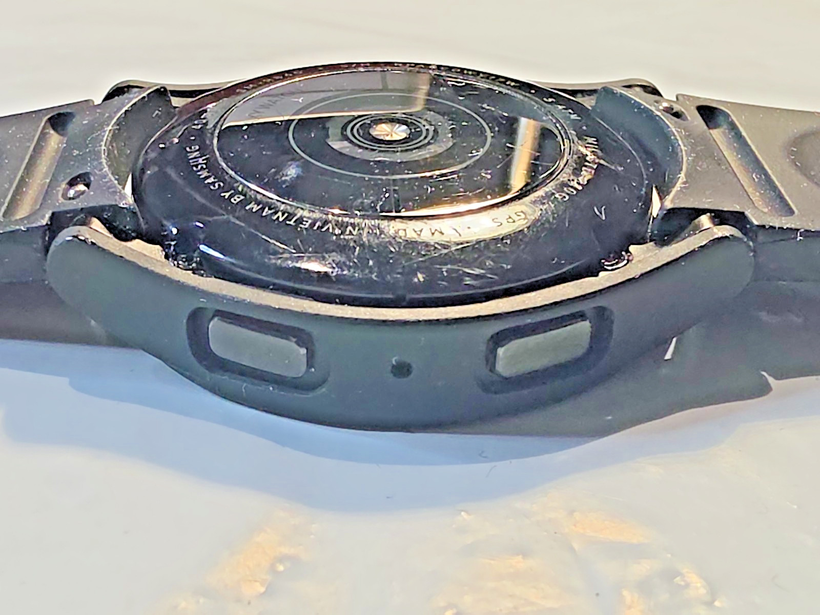 Samsung Galaxy Watch 4 – SM-R860 Graphite 40mm Case Wi-Fi GPS Smartwatch READ