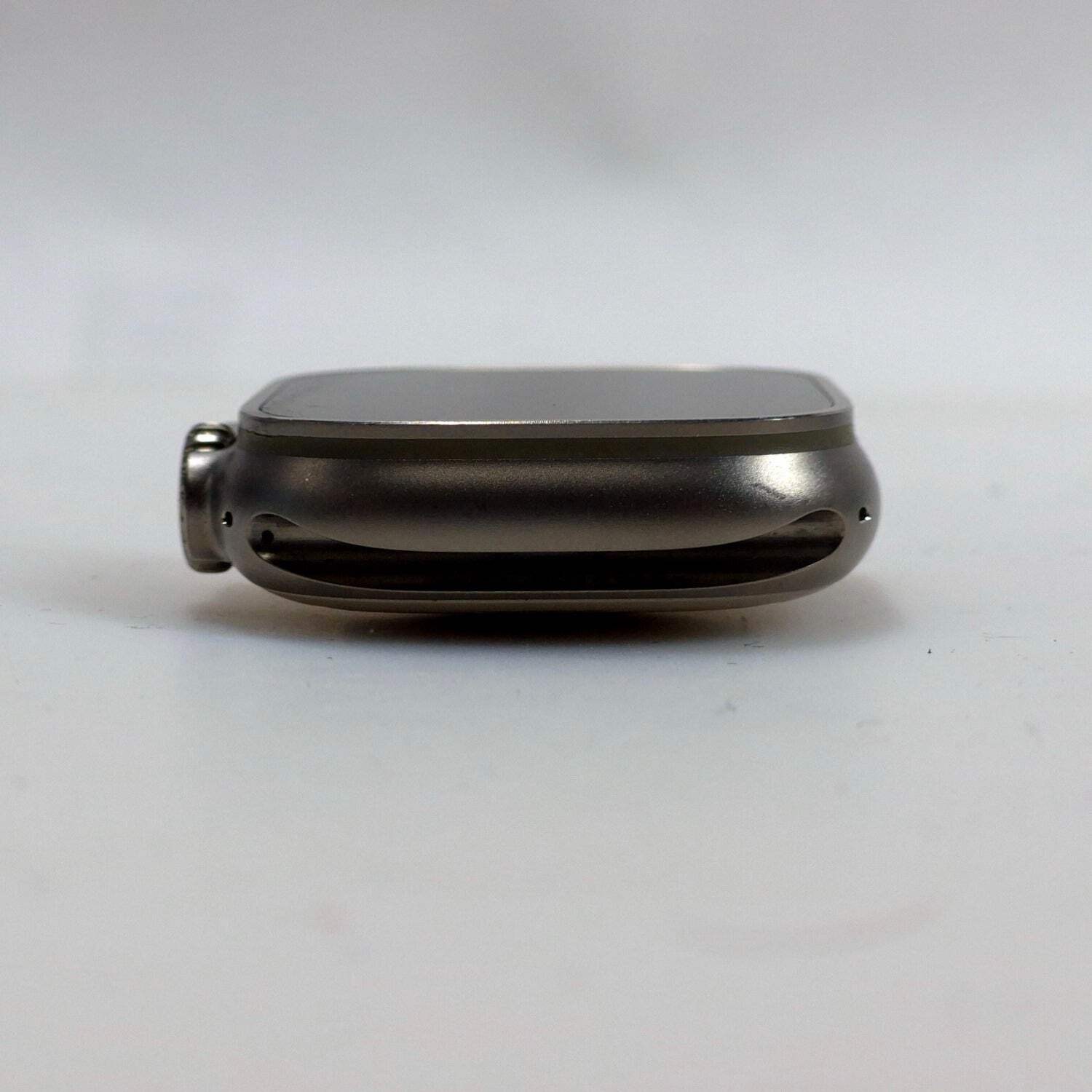 Unlocked Apple Watch Ultra 49MM Natural Titanium EN13319 Face Only