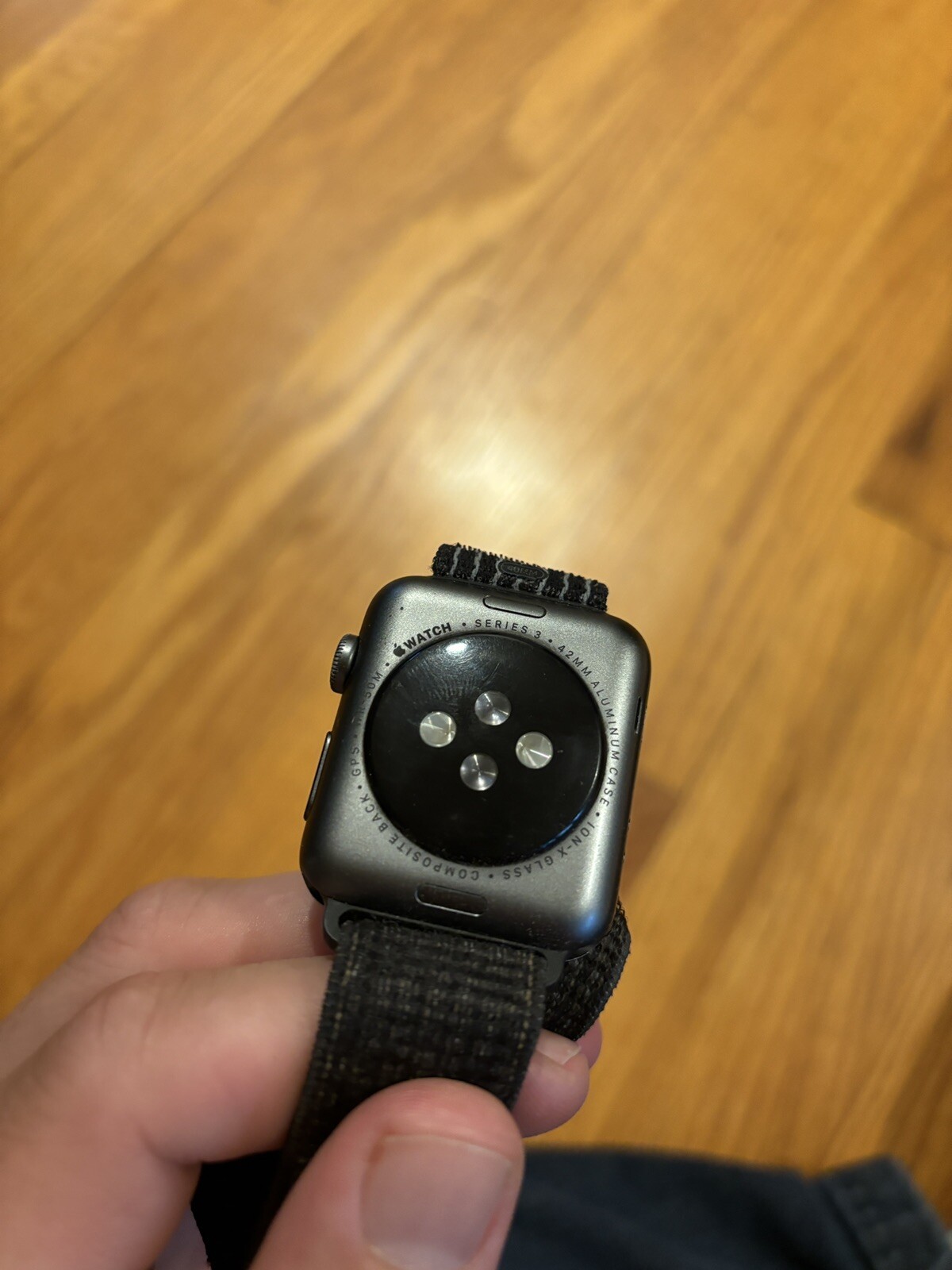Apple Watch Series 3 42mm Space Gray Aluminum Case with Fabric Casual Band