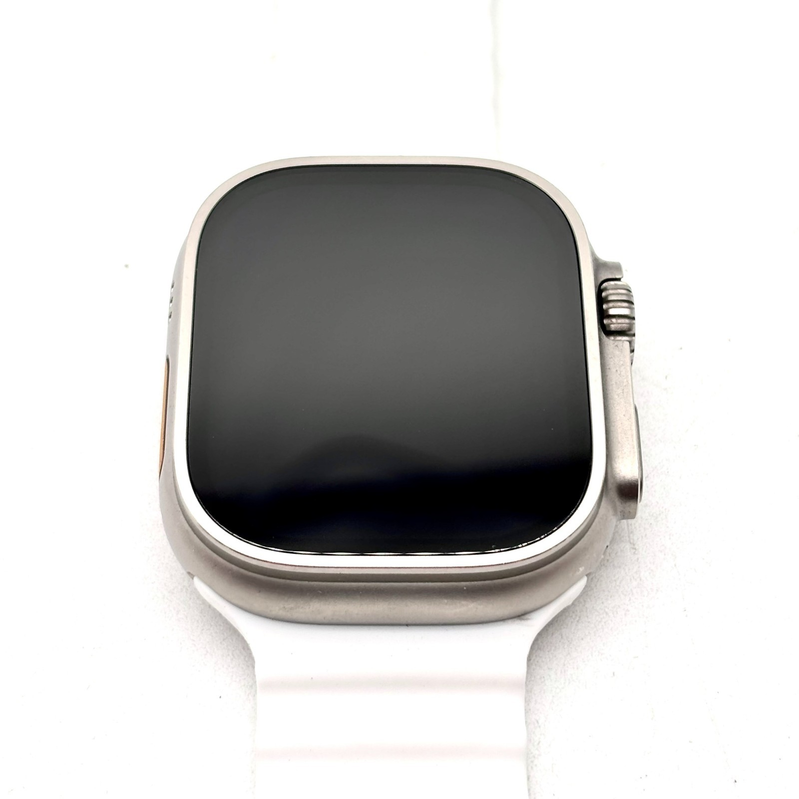 Apple Watch Ultra 2 (GPS+Cellular – 49mm) Titanium Case w/ White Ocean Band