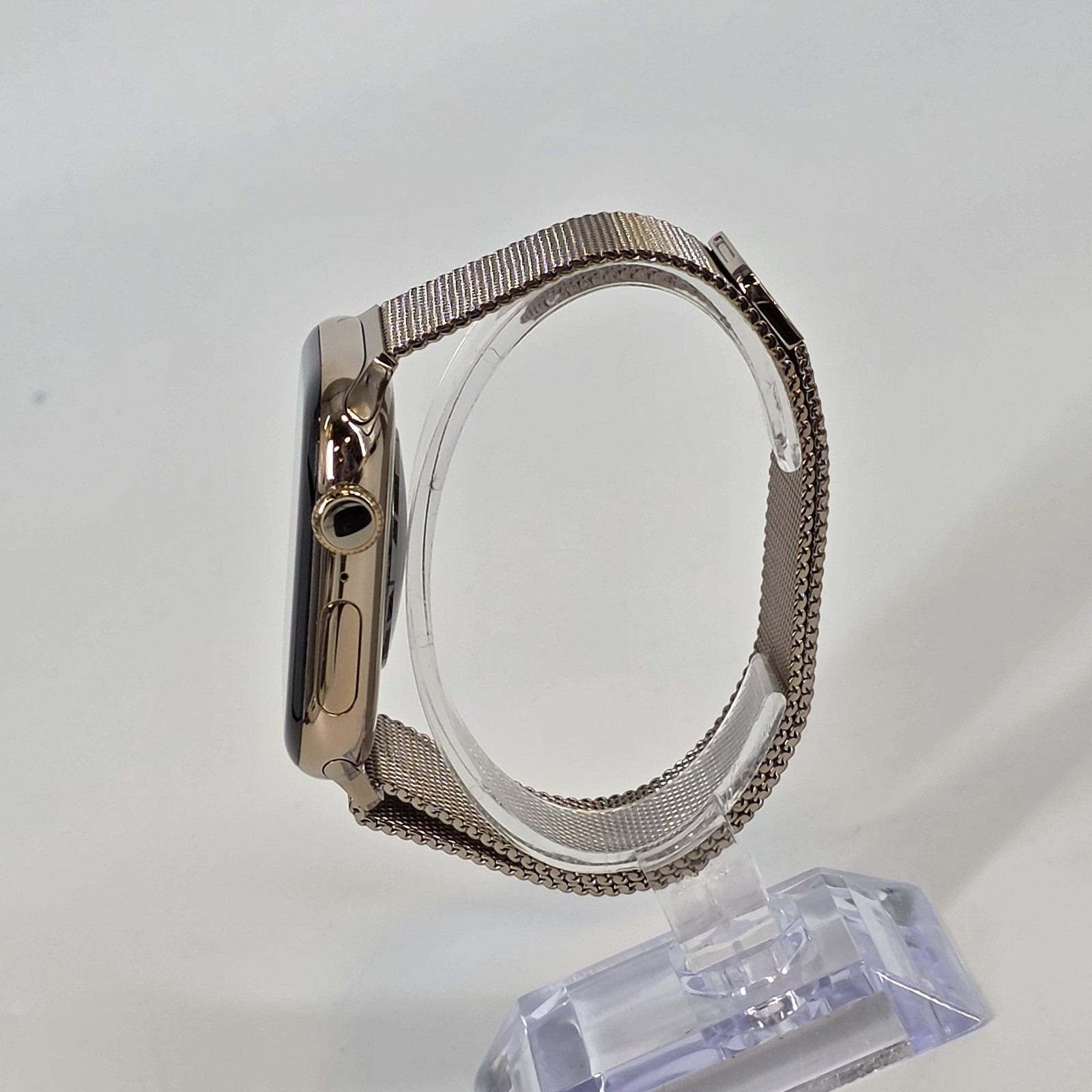 Apple Watch (Series 10) 46mm Gold Titanium (LTE) w/ Gold Milanese Loop-Excellent