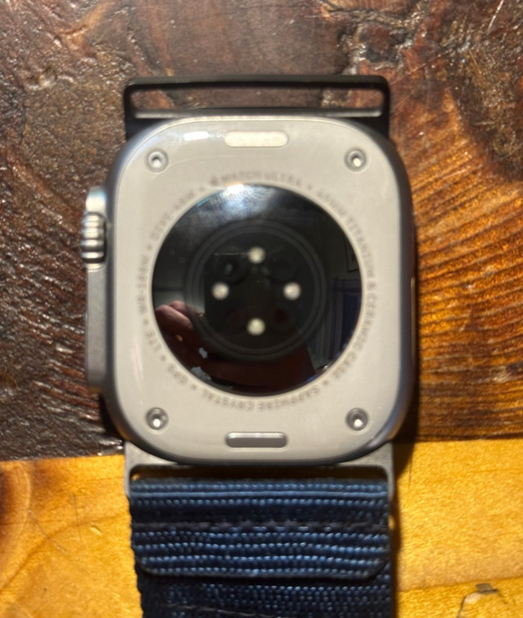 Apple Watch Ultra 1, 49mm Case – Titanium, 32GB Storage, GPS & Emergency SOS