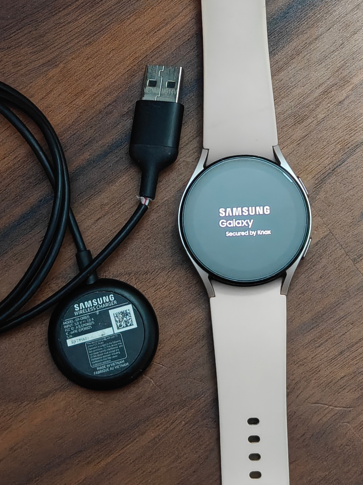 Samsung Galaxy Watch5 (40mm) – model SM-R900 Pink Gold