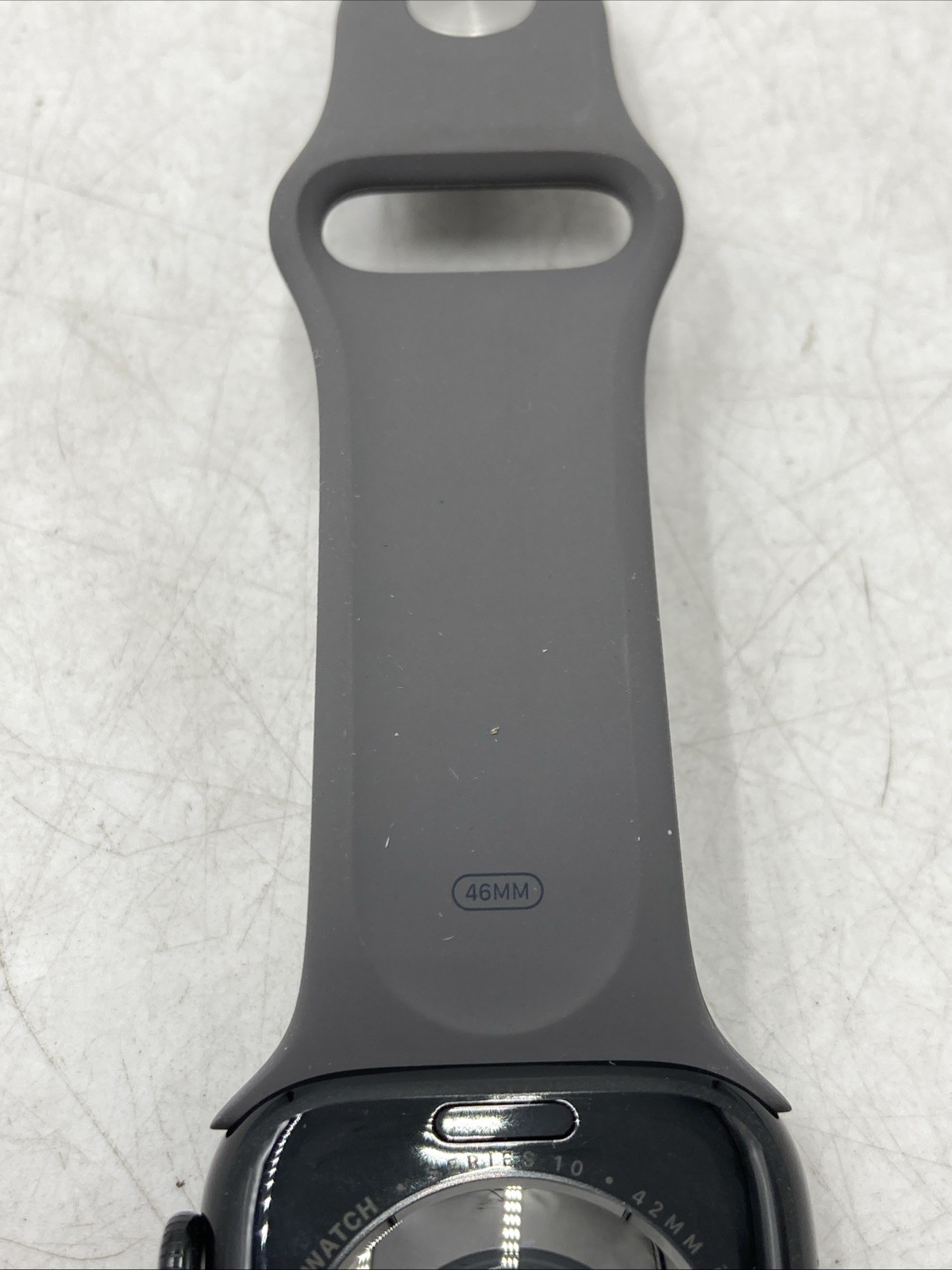 Apple Watch Series 10 42mm | JetBlack Aluminum w/SportBand46mm | GPS + Cellular